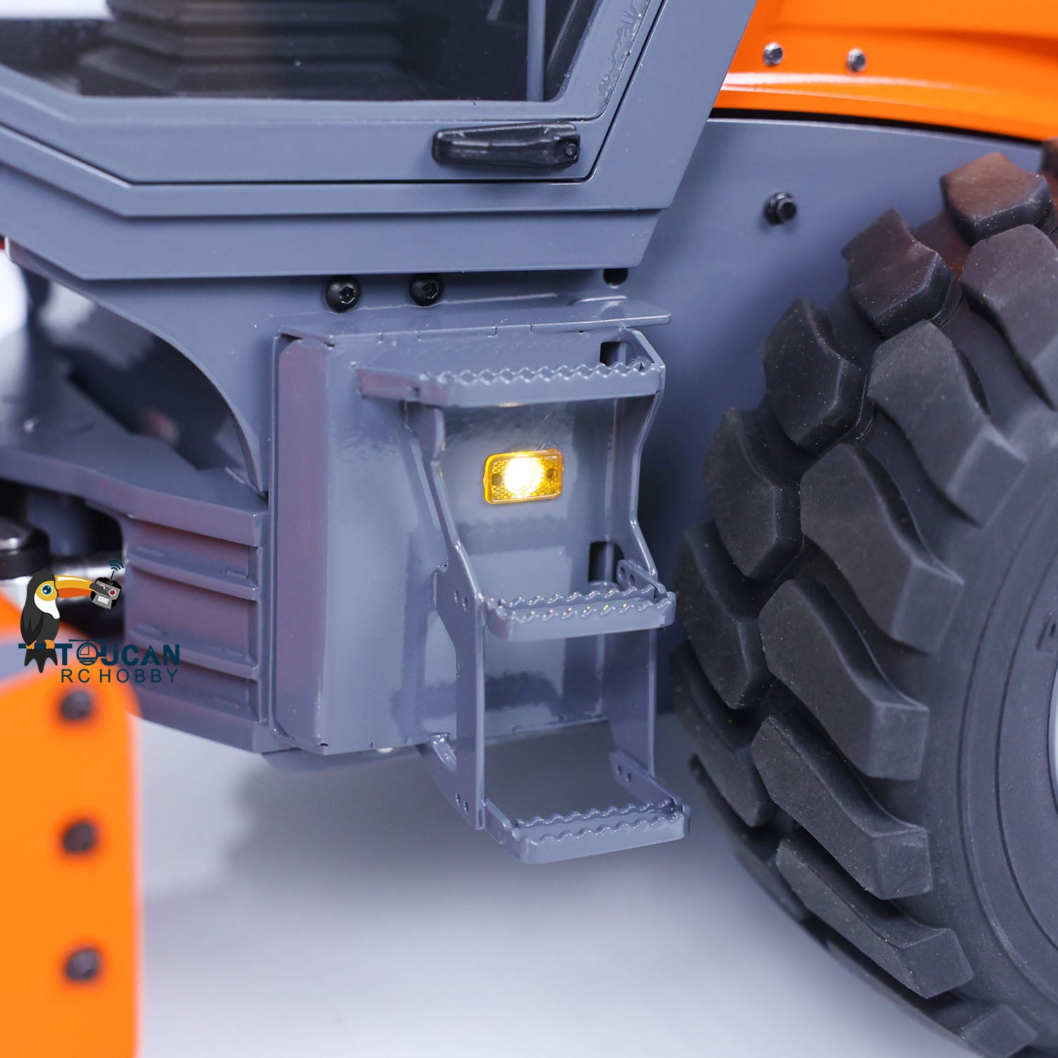 LESU 1:14 Scale Metal Hydraulic RC Road Roller - Remote Control Construction Vehicle with FlySky I6S, ESC & Servo Motor - Perfect for Hobbyists, Collectors & Construction Model Enthusiasts - Great for Indoor/Outdoor Play, Display & RC Racing Events