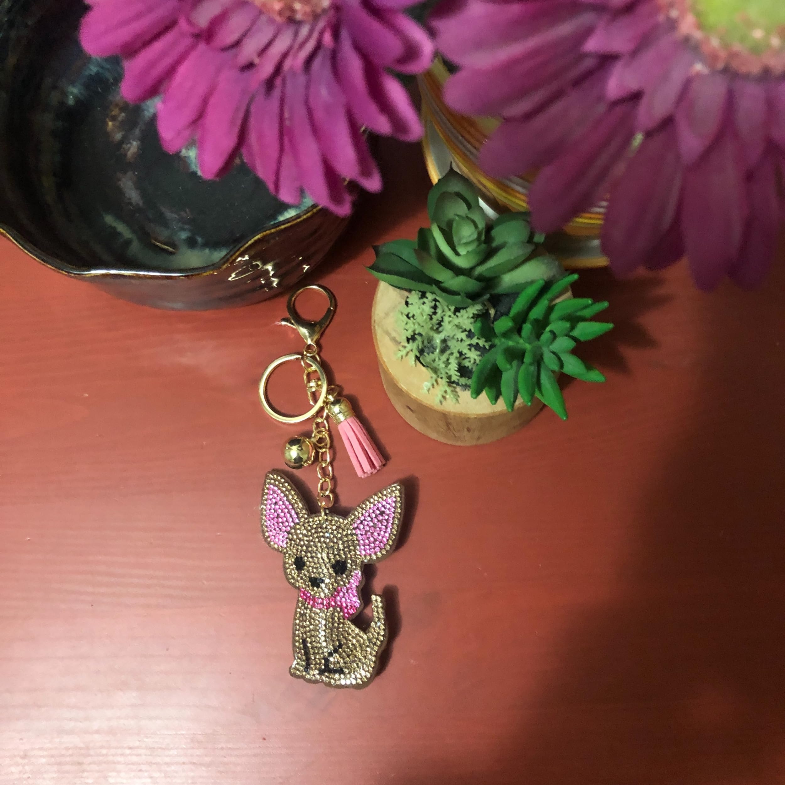 Sparkling Rhinestone Keychain for Women - Elegant Car Keys & Purse Charms - Stylish Handbag Accessories - Perfect for Everyday Use, Gifts & Fashion Statements