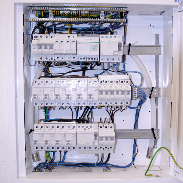 Blazecut T200ES Automatic Fire Suppression System - 2 Meter for Electrical Equipment & Switchboard Protection - Ideal for Data Centers, Server Rooms, and Industrial Electrical Panels