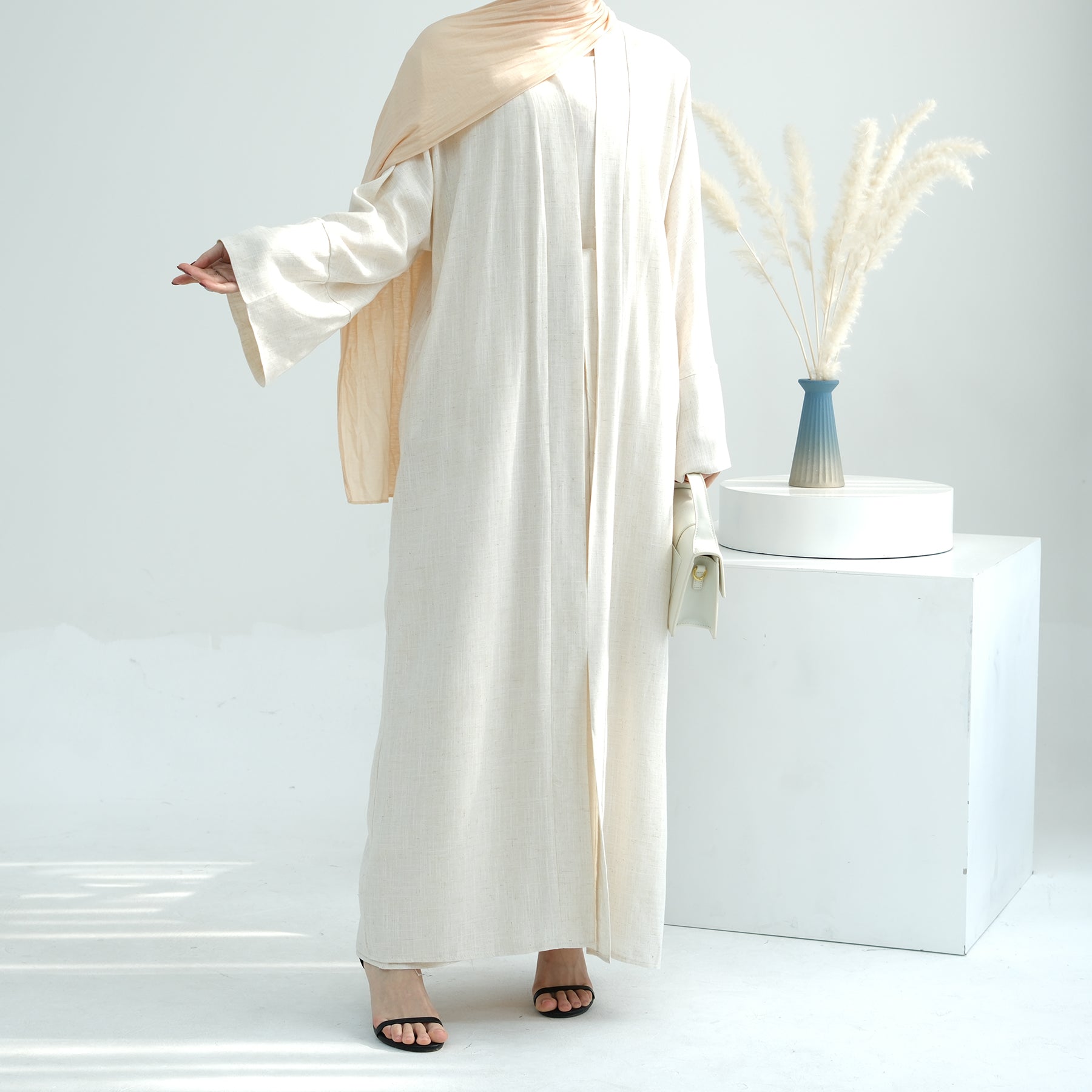 Aviella Linen Set - Soft & Breathable 100% Linen Bedding for Summer | Perfect for Bedroom, Guest Room & Vacation Homes
