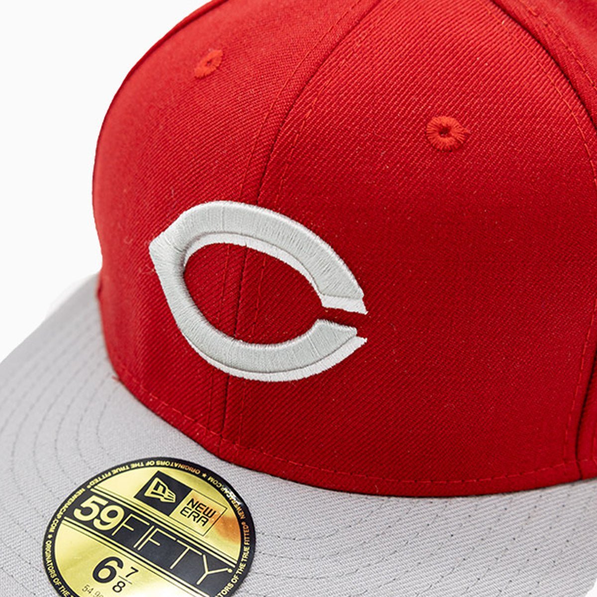 Official Cincinnati Reds MLB 59FIFTY Fitted Baseball Cap - Adjustable Snapback Hat for Men & Women - Perfect for Games, Sports & Casual Wear