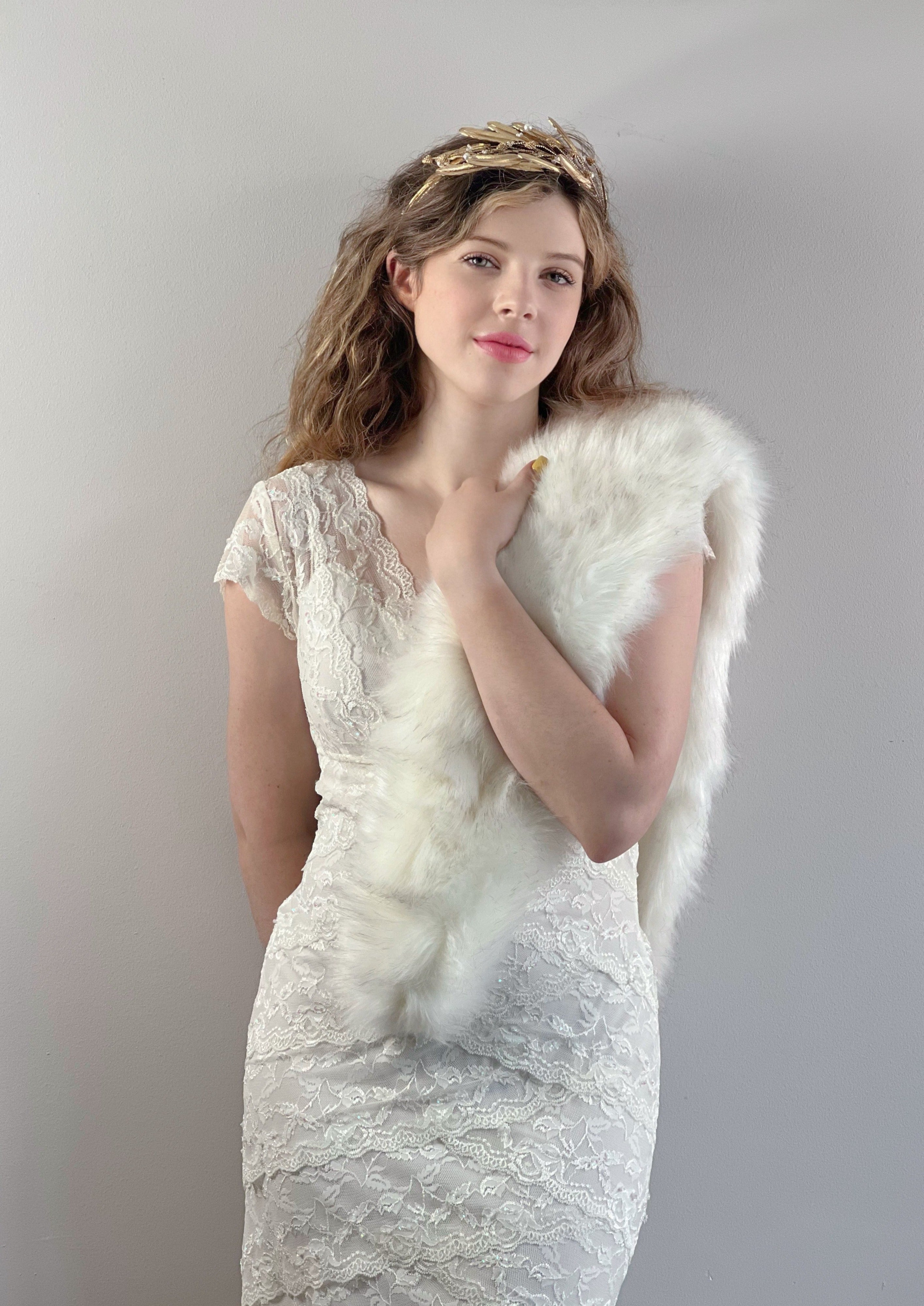 Luxury Fox Faux Fur Scarf - Soft Ivory Winter Shawl for Women - Elegant Bridesmaid Gift & Wedding Accessory - Perfect for Cold Weather, Holiday Parties, and Formal Events