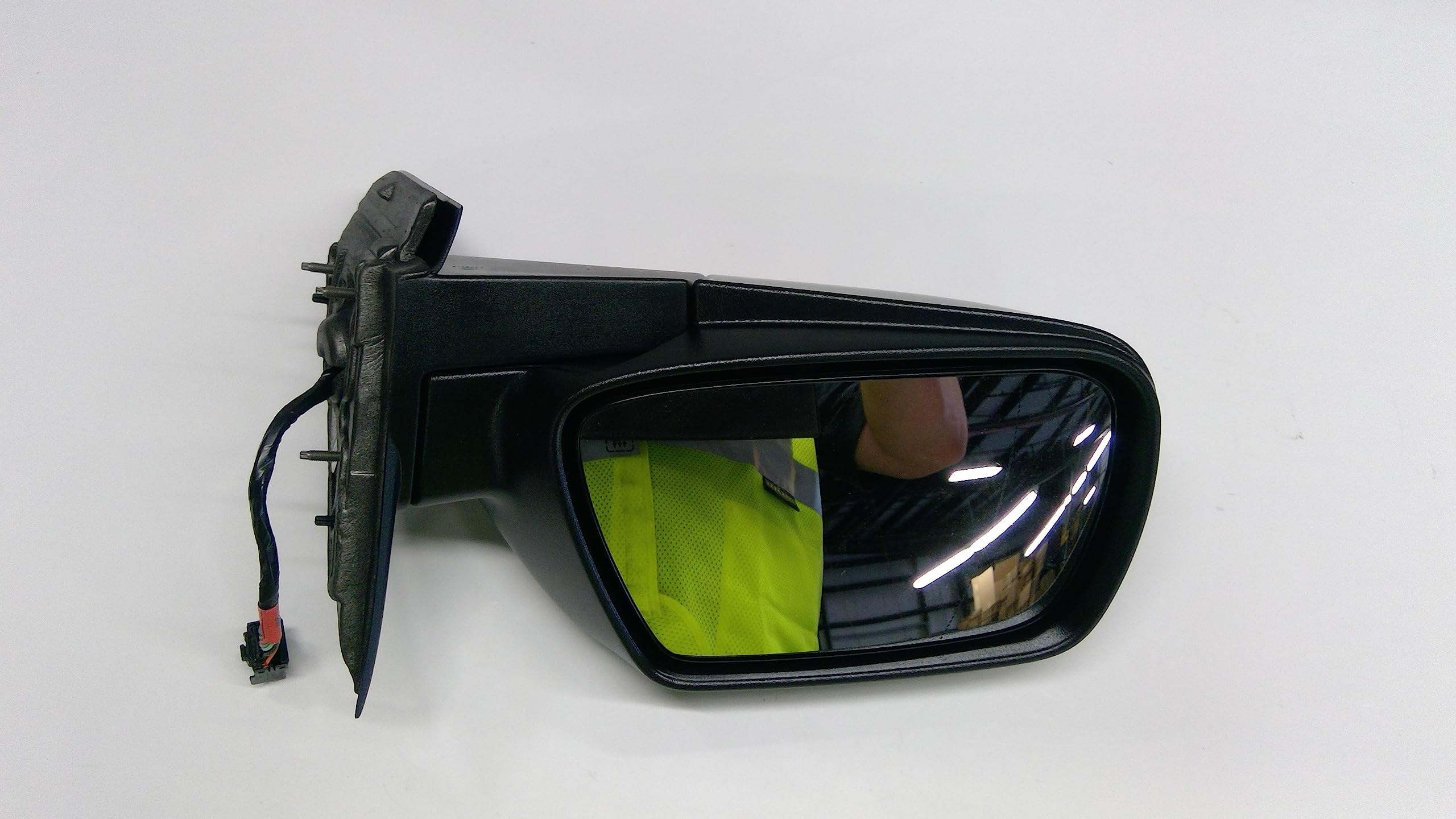 Genuine Chrysler 1EL551DMAE Outside Mirror Replacement - Left/Right Side View Power Heated Glass for Ram 1500 2500 3500 (2013-2022) - Perfect for Winter Driving & Enhanced Visibility