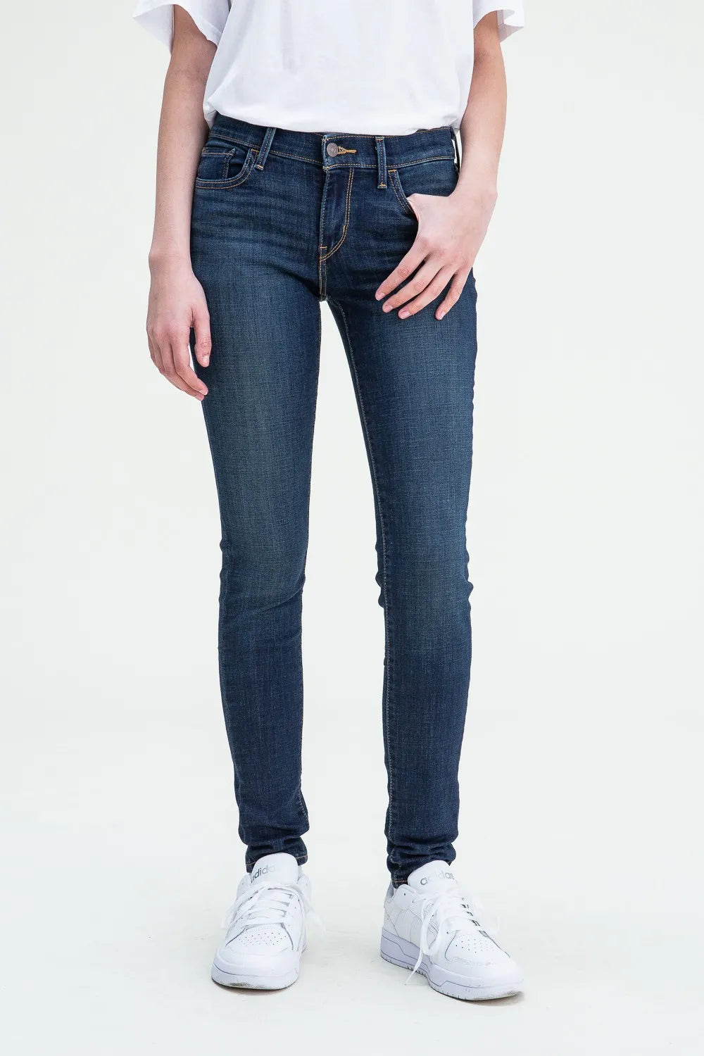 Levi's 711 Women's Skinny Jeans - High Waist Stretch Denim Pants for Casual & Night Out