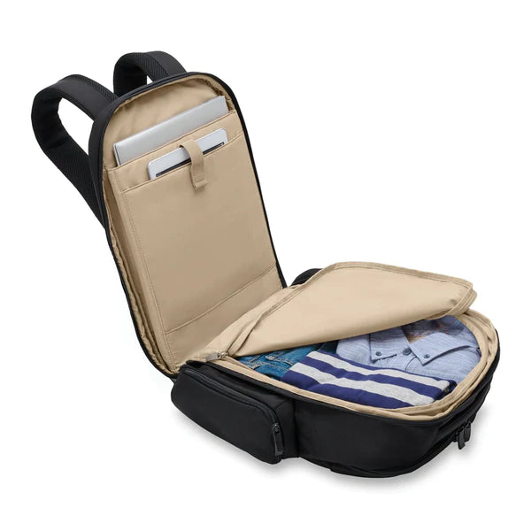 Briggs & Riley Baseline Traveler Backpack - Durable Laptop Backpack for Business & Travel - Perfect for Commuting, Work & Airplane Carry-On