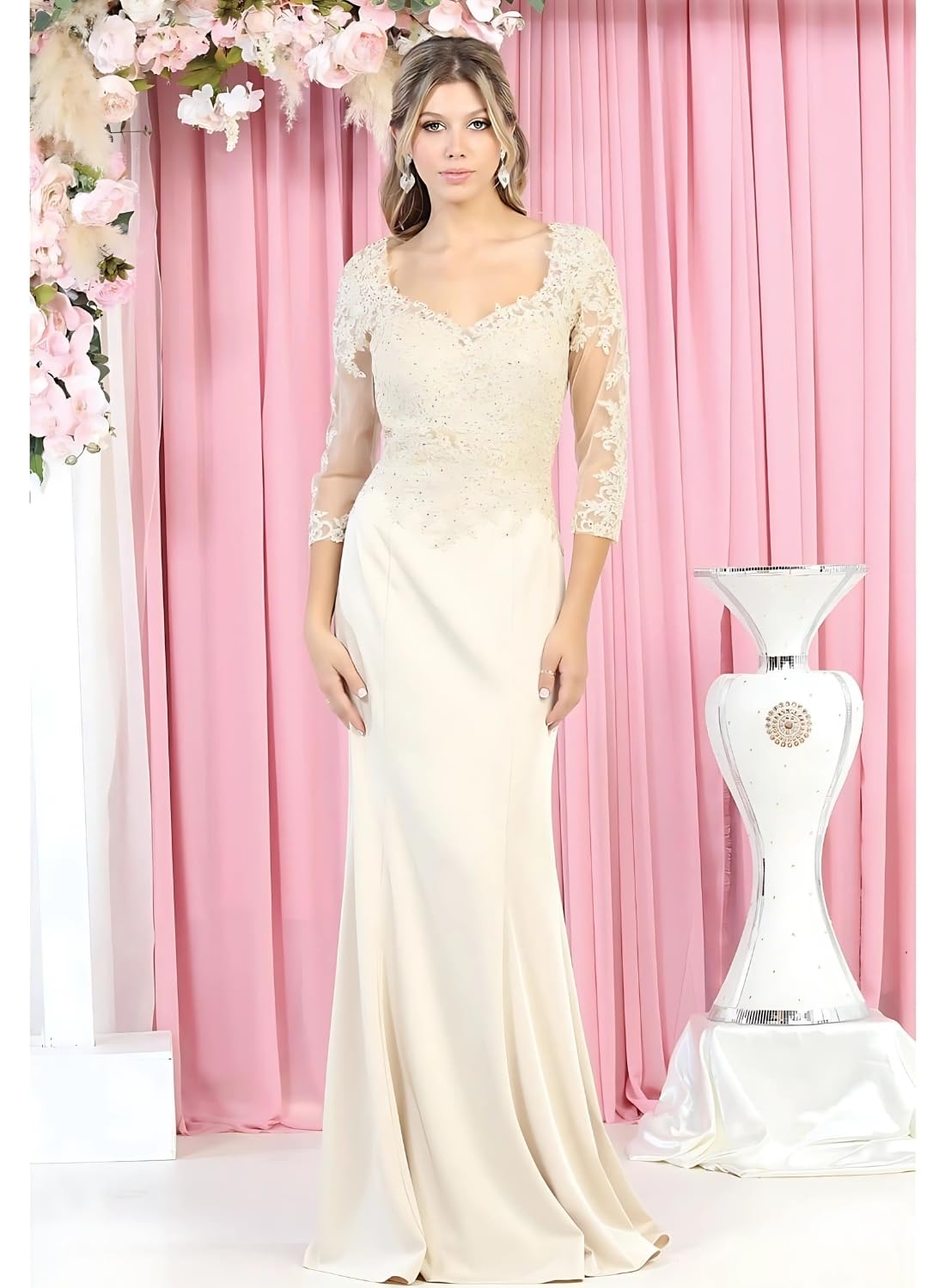Elegant 3/4 Sleeves Lace Embroidered Mesh Mother of The Bride Gown - Formal Wedding Evening Dress for Special Occasions & Black Tie Events
