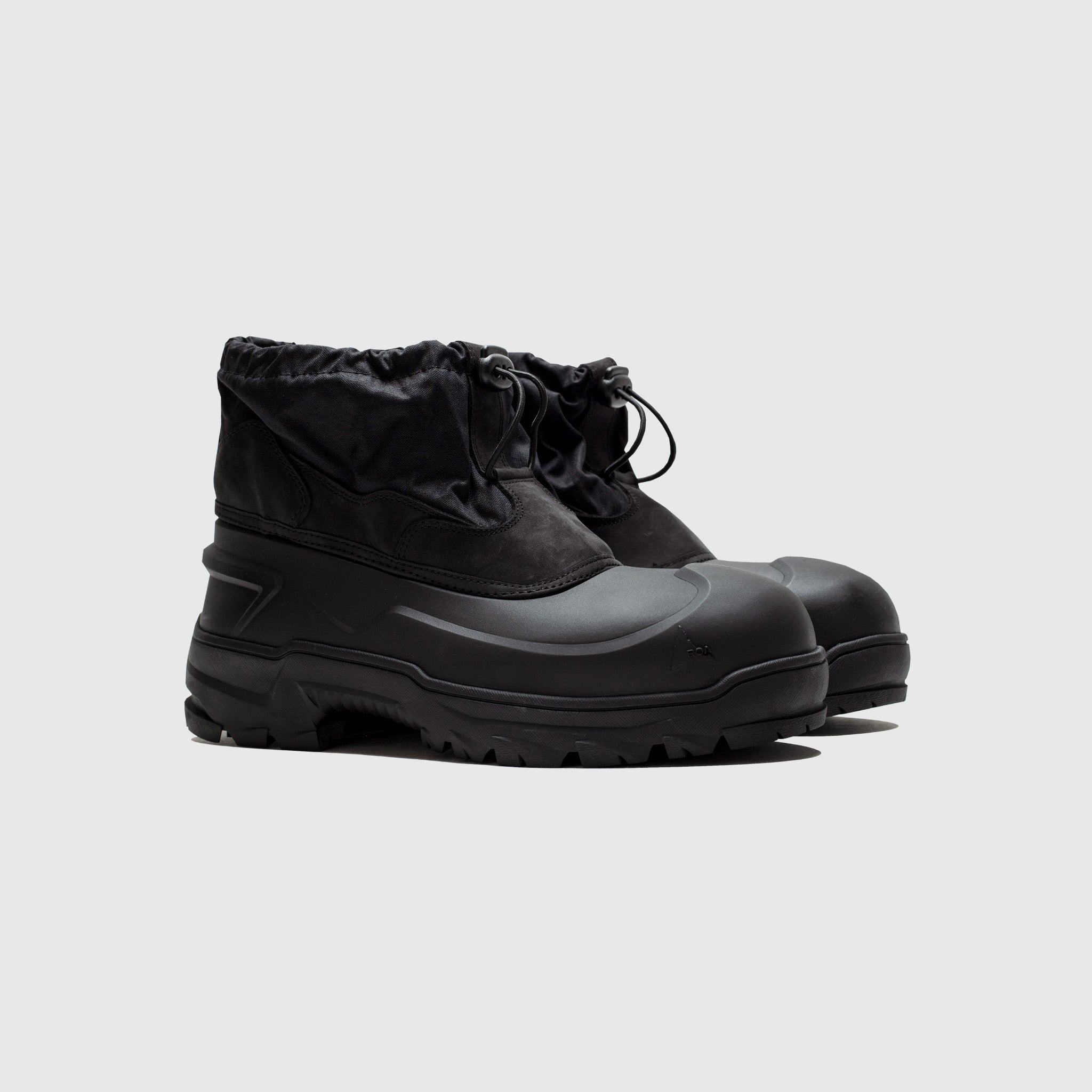 Waterproof Low Top Rubber Boots for Women & Men - Lightweight Slip-Resistant Rain Shoes for Outdoor, Gardening, and Hiking