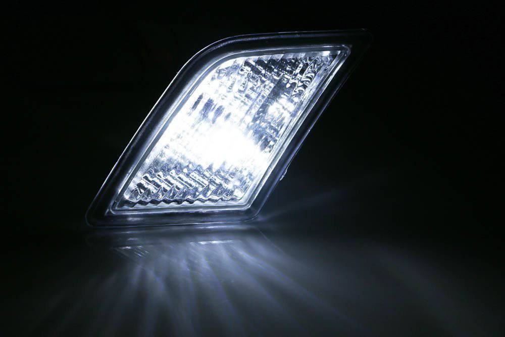 Euro Clear Lens White LED Bulb Front Side Marker Light Kit for 2008-2011 Mercedes C-Class W204 (Pre-LCI C250 C300 C350) & 2008-2013 C63 AMG - Direct Replacement for OEM Amber Side Marker - Upgrade Your Car's Style & Visibility for Night Driving