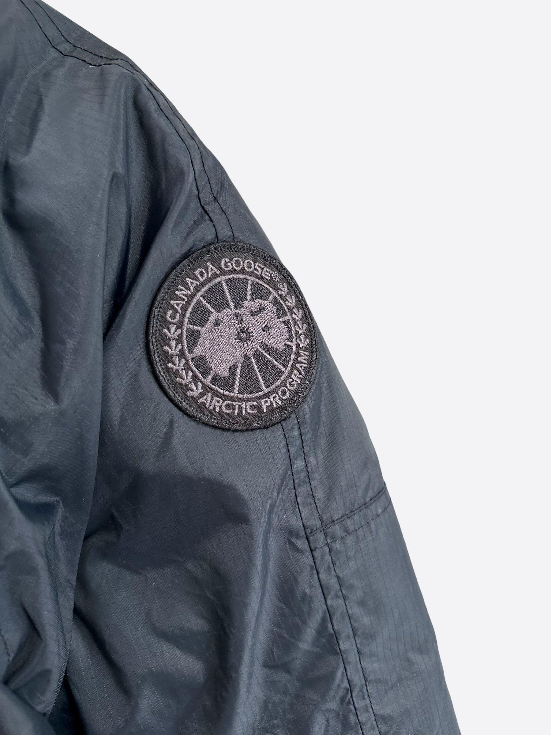 Canada Goose Black Yukon Black Label Men's Winter Jacket - Waterproof, Windproof & Insulated Parka for Extreme Cold Weather - Perfect for Outdoor Activities, Skiing & Snowboarding