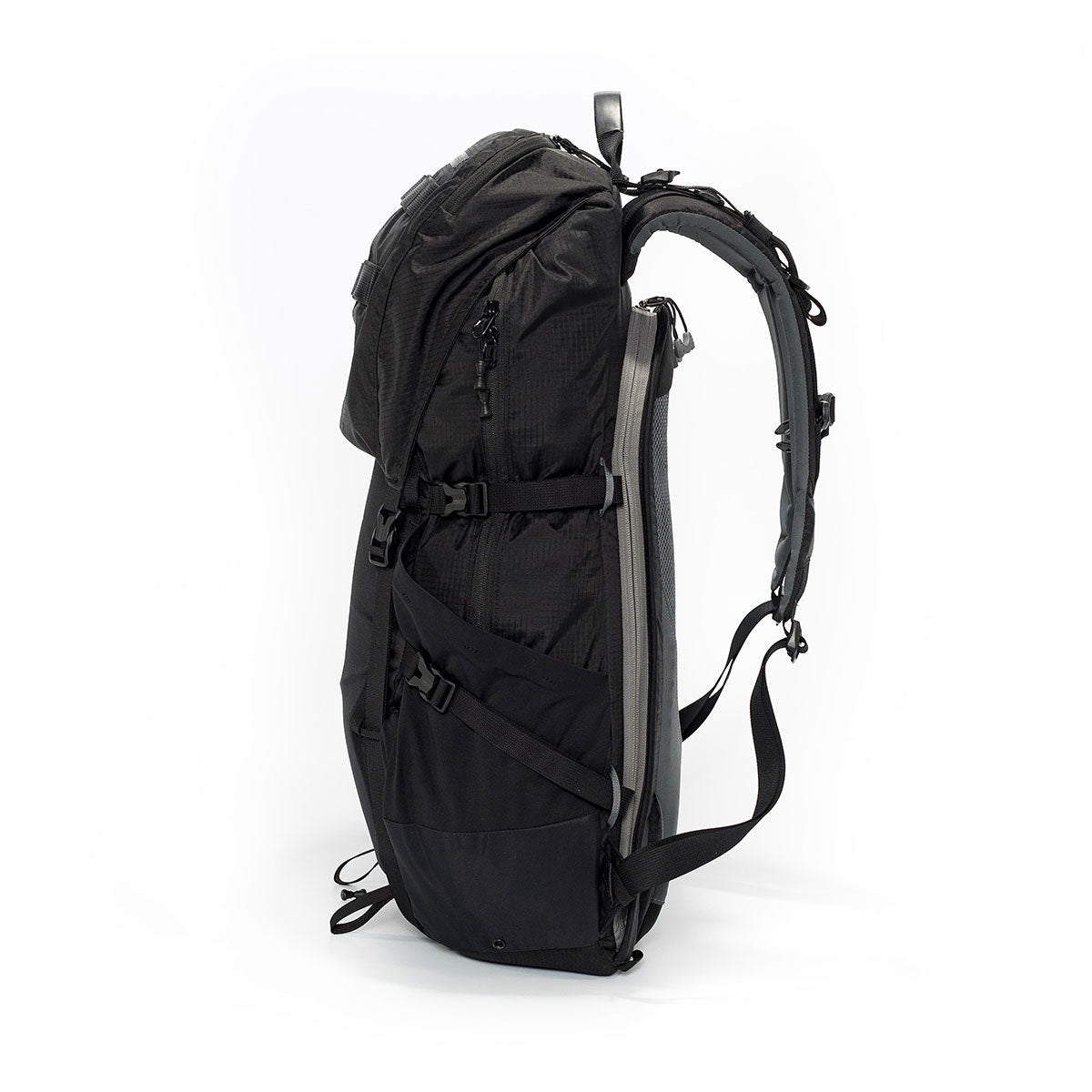 Atlas Athlete Medium Backpack for Men & Women - Durable Waterproof Laptop Backpack with USB Charging Port - Perfect for Work, Travel, Gym & Outdoor Adventures (Black)