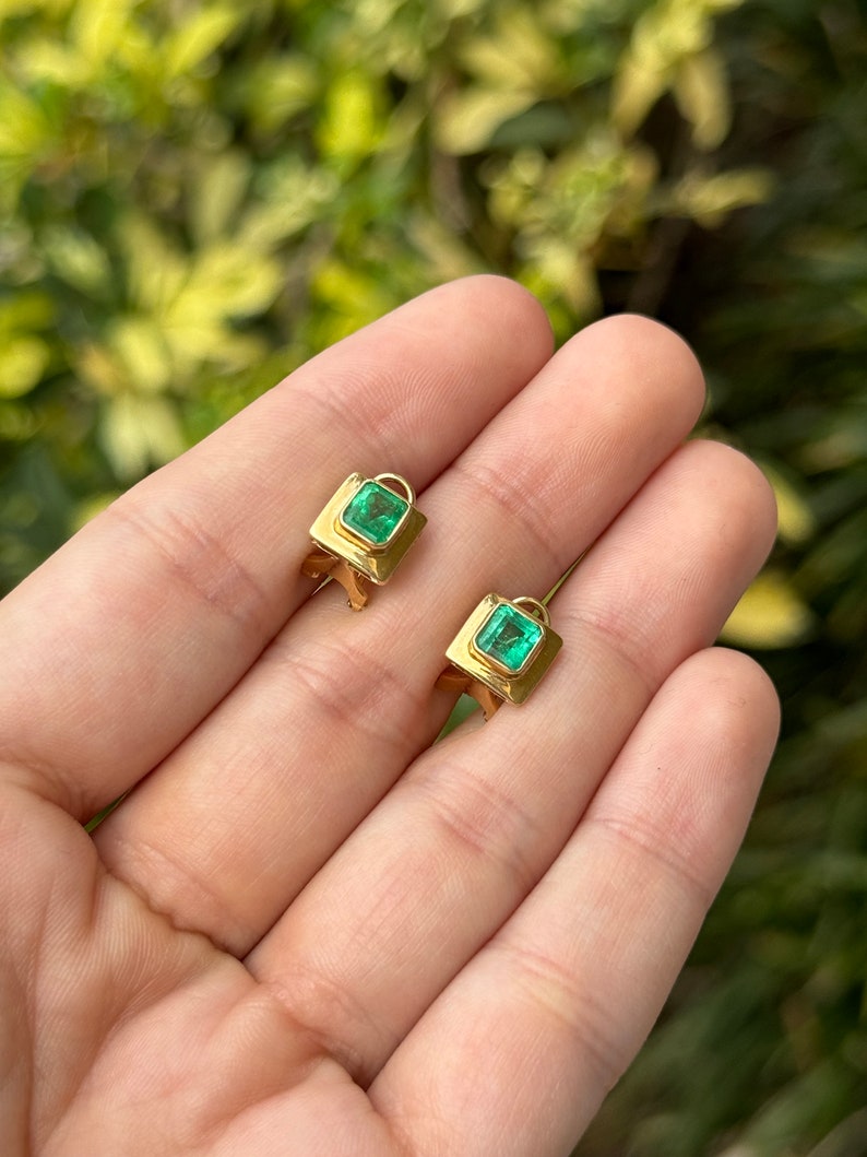 1.85tcw 18K Gold Medium Vivid Green Colombian Emerald Stud Earrings for Women | Luxury Gift for Anniversary, Birthday & Special Occasions