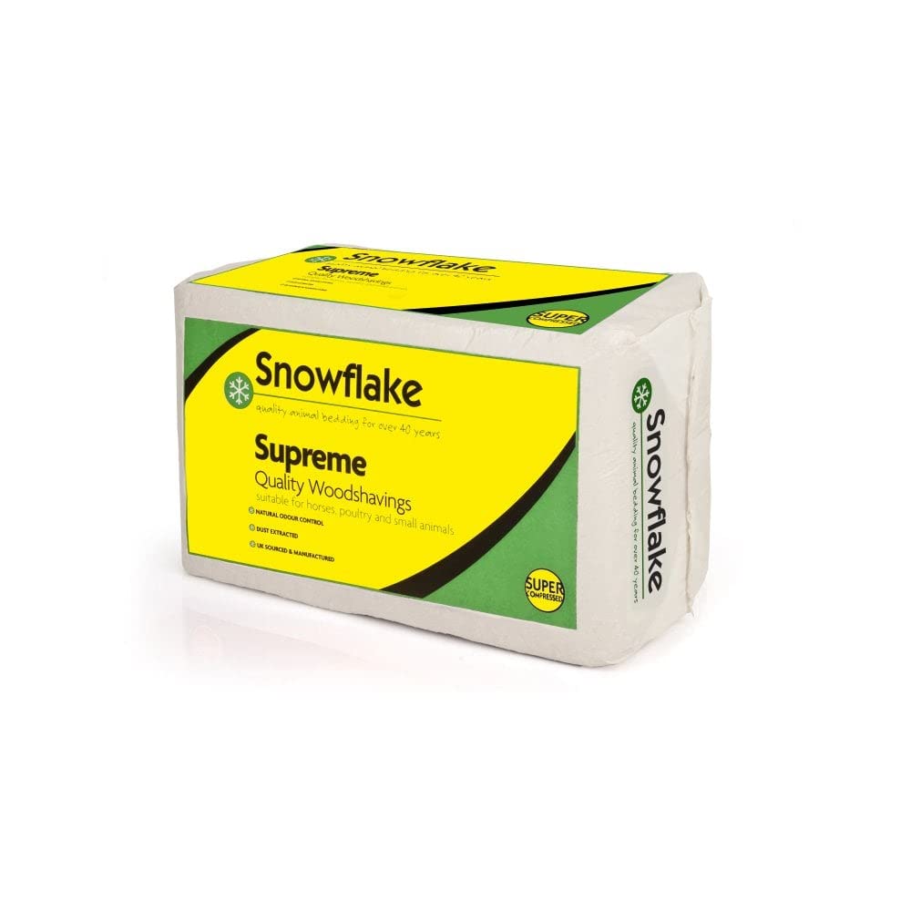 Premium Snowflake Supreme Shavings - 15Kg Horse Bedding Bale | Soft, Absorbent & Dust-Free | Ideal for Stables, Barns & Equestrian Centers