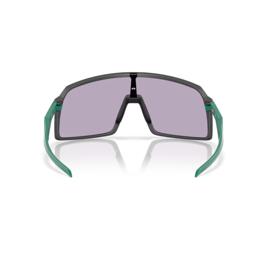 Oakley Sutro (A) Sunglasses 0OO9406 940647 - UV Protection Cycling & Running Sports Sunglasses for Men & Women - Perfect for Outdoor Activities, Hiking, and Beach Adventures