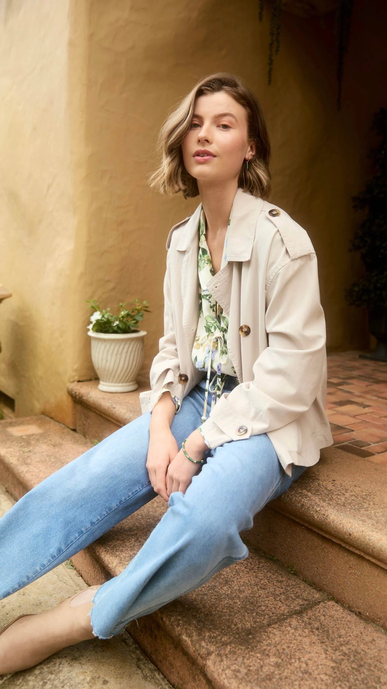 Freya Crop Trench Canvas Jacket - Women's Lightweight Water-Resistant Outerwear for Spring & Fall | Perfect for Casual Outings, Travel & Street Style Fashion