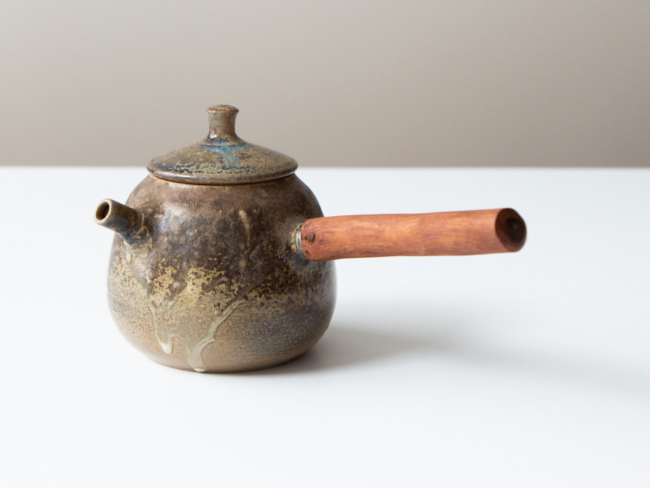 Premium Fire Cypress Teapot No. 7 - Handcrafted Ceramic Japanese Style Teapot with Stainless Steel Infuser - Perfect for Loose Leaf Tea, Matcha, Herbal Tea & Home Decor