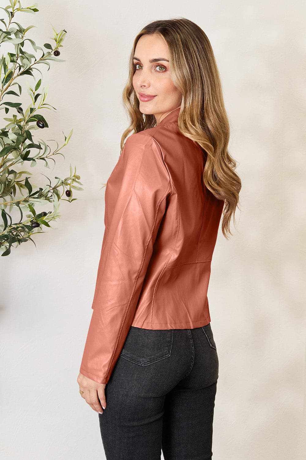Stylish Women's Mock Neck Zip Up Jacket - Trendy Winter Outerwear for Casual Wear & Outdoor Activities