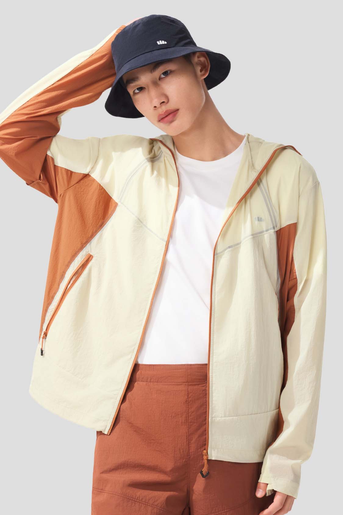 Pioneer Men's Lightweight Windproof Sun Jacket UPF50+ - Perfect for Hiking, Running & Outdoor Activities