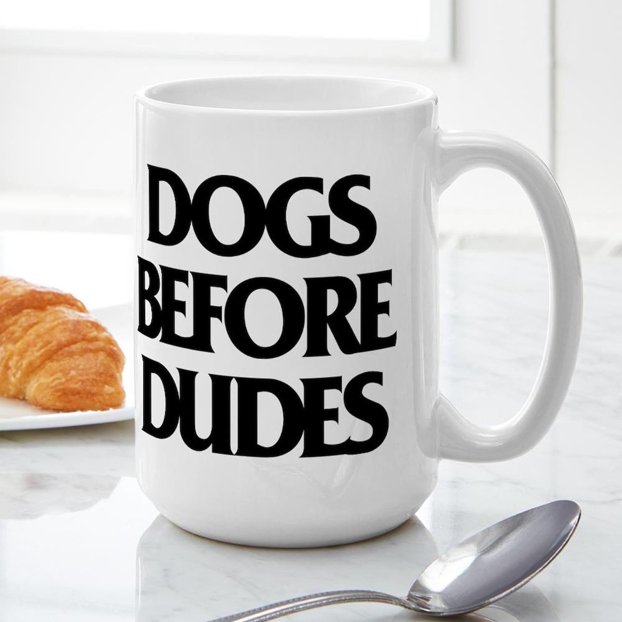 Dogs Before Dudes 15 oz Ceramic Coffee Mug (444ml) - Funny Dog Lover Gift for Pet Owners, Office & Home Use