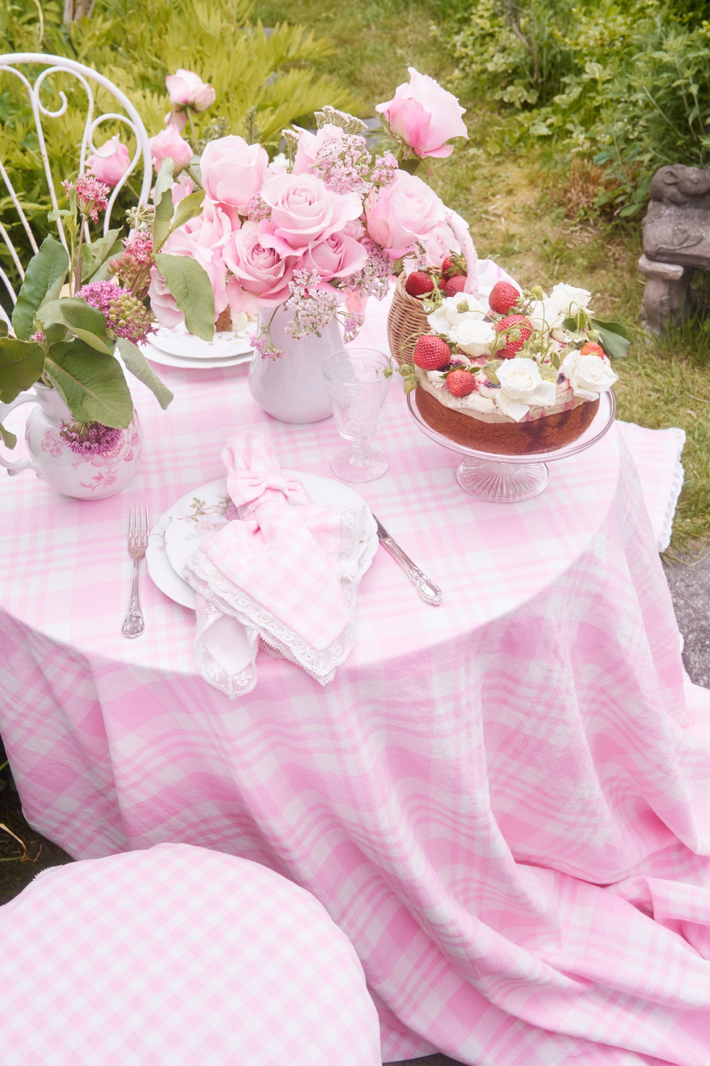 Pink Eyelet Yarn-Dyed Tablecloth - Elegant Lace Trim Cotton Table Cover for Dining Room, Kitchen, Wedding & Party Decor