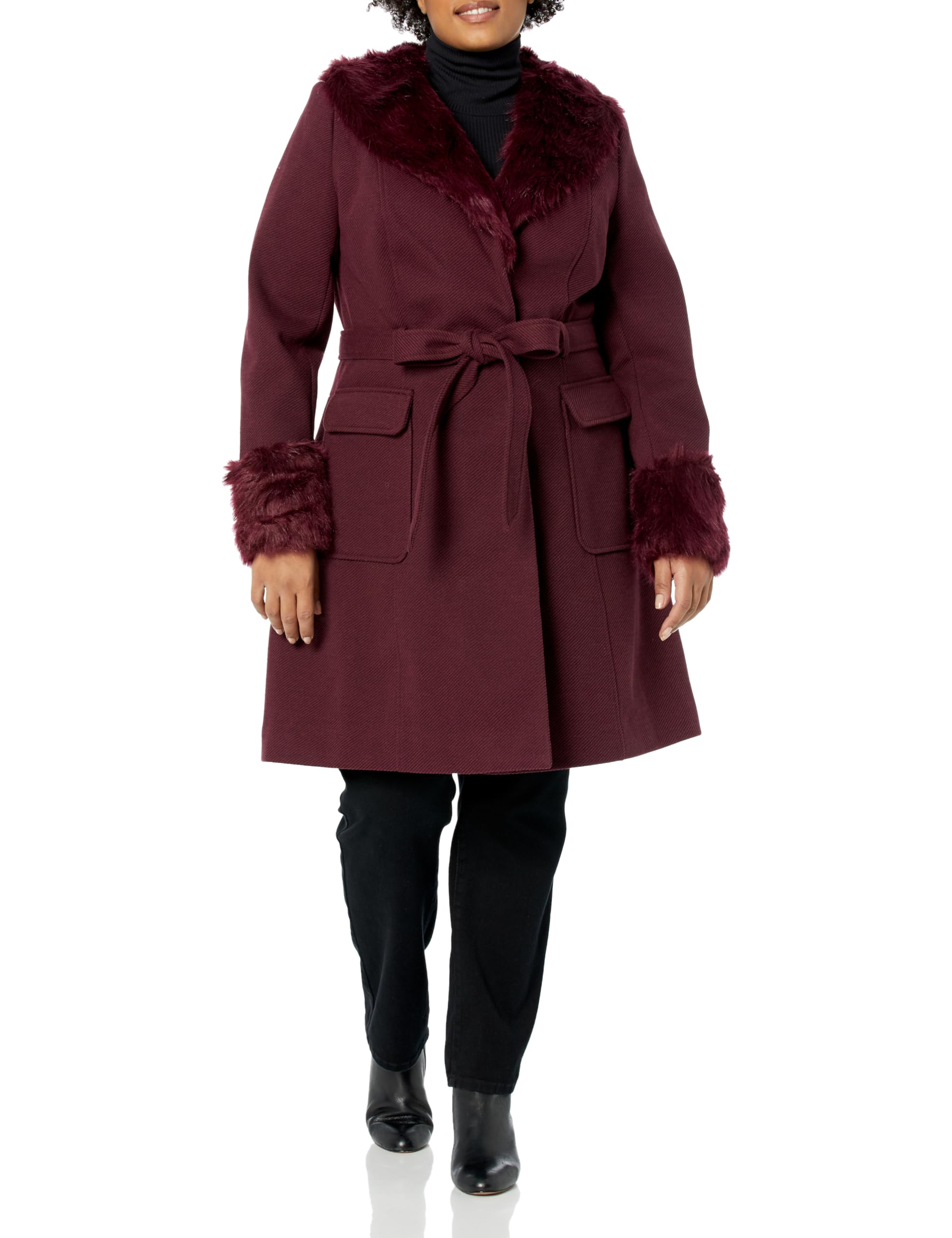 Stylish Plus Size Women's Coat - City Chic Fashion for Curvy Ladies | Perfect for Fall & Winter Outfits, Office Wear & Casual Dates
