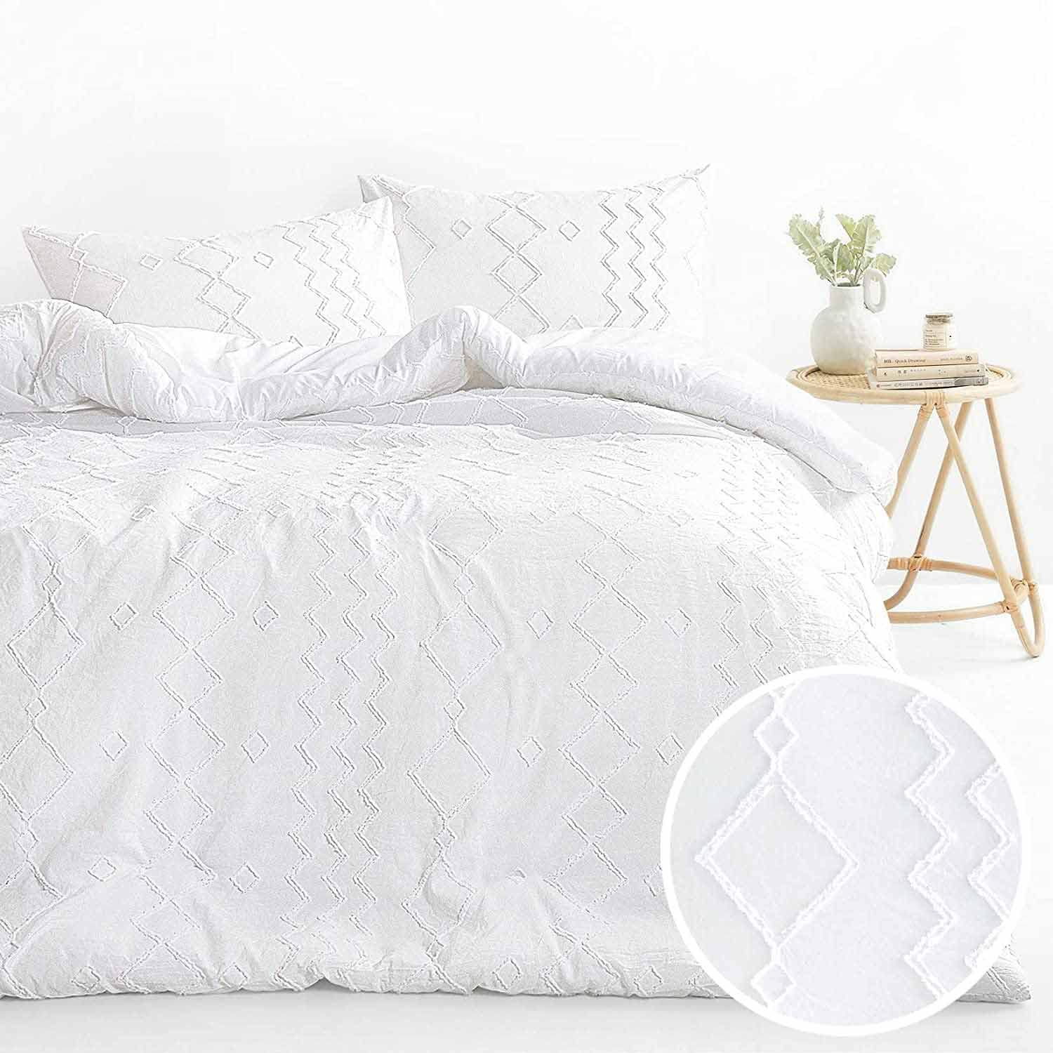 Tufted Duvet Cover Twin Size 68x90 - 2pc Boho Textured Embroidery Microfiber Bedding Set - Soft Geometric Jacquard Quilt Cover in Solid White - Shabby Chic Aesthetic for Cozy Bedroom Decor