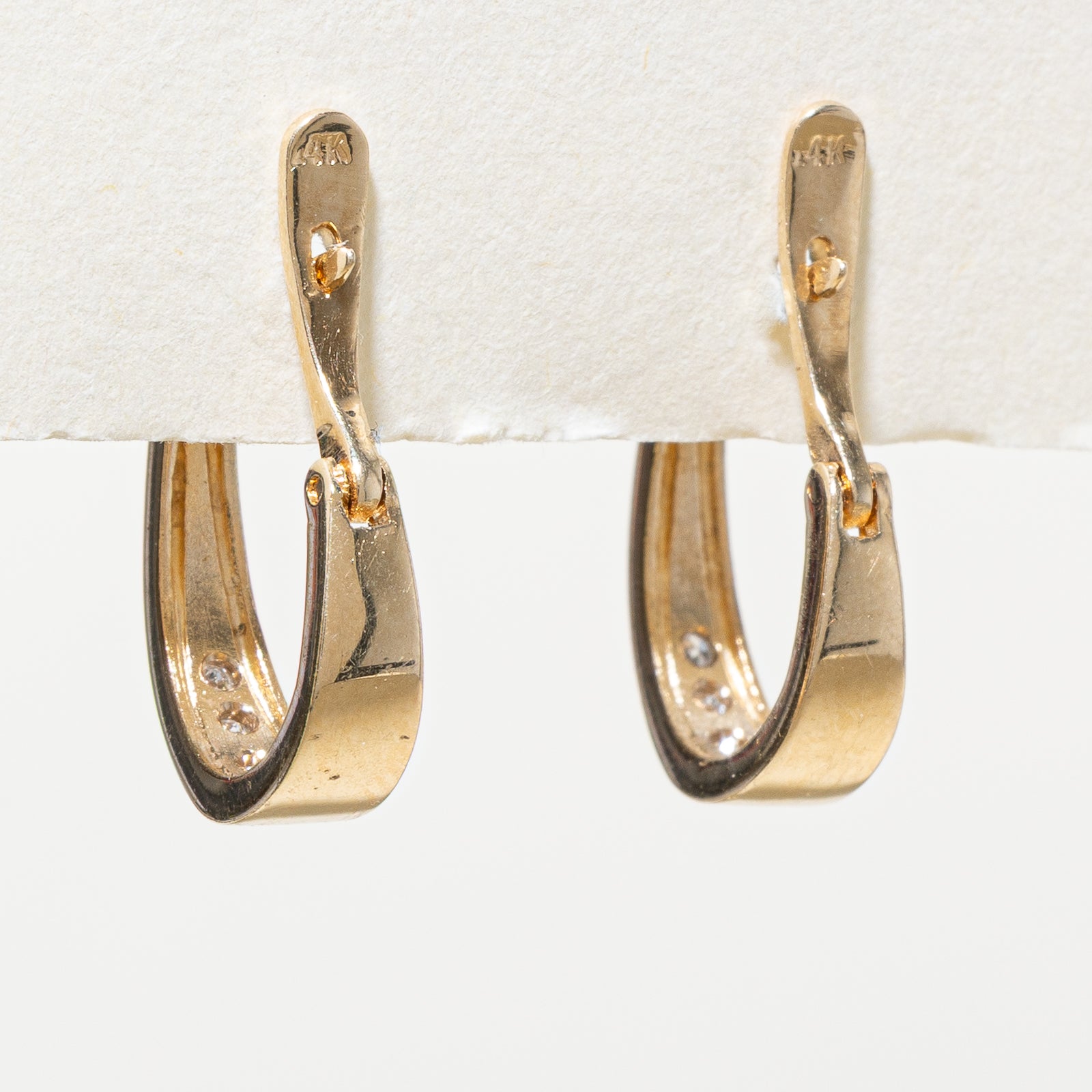 14K Gold Diamond Hoop Earrings for Women | 0.07 Carat Total Weight (ctw) | Elegant Everyday Jewelry & Perfect Gift for Birthday, Anniversary or Valentine's Day
