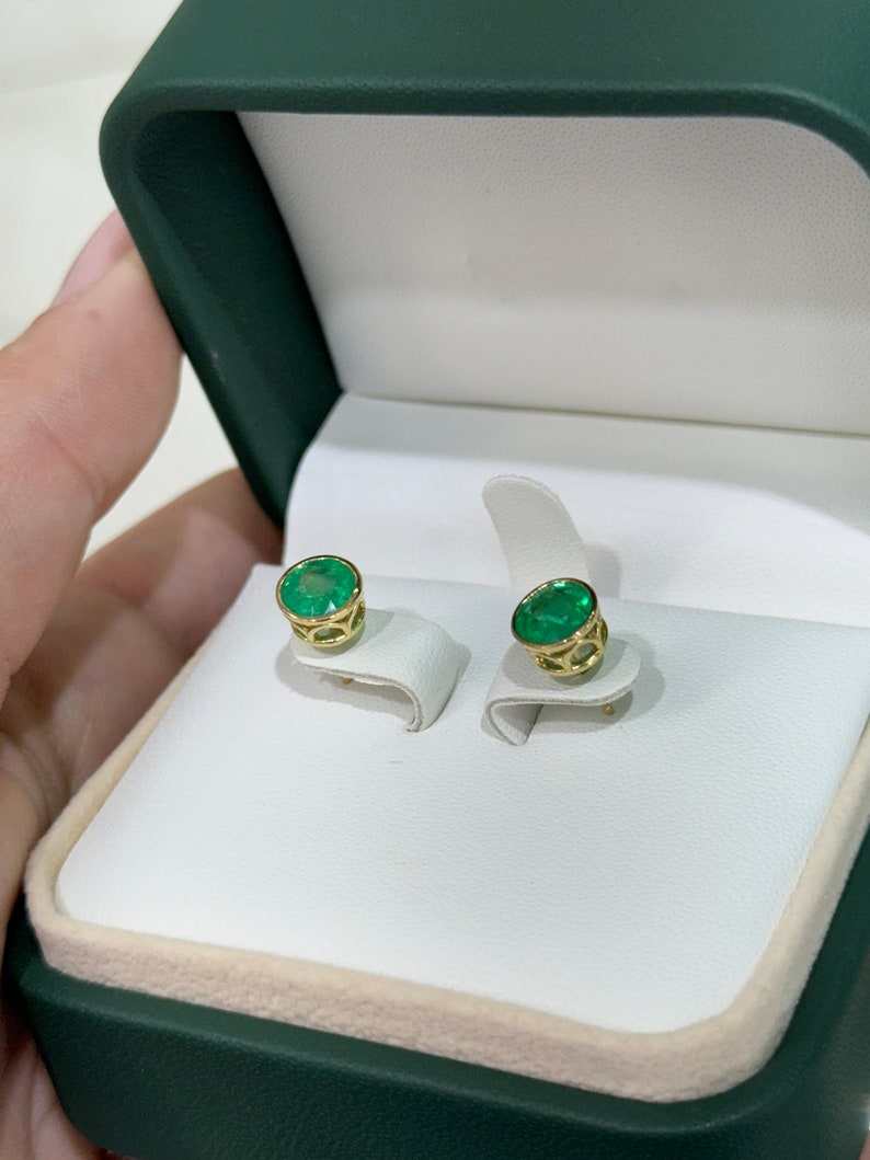 2.14tcw 18K Gold Round Cut Vivid Rich Green Bezel Set Emerald Stud Earrings for Women - Perfect for Weddings, Parties & Special Occasions
