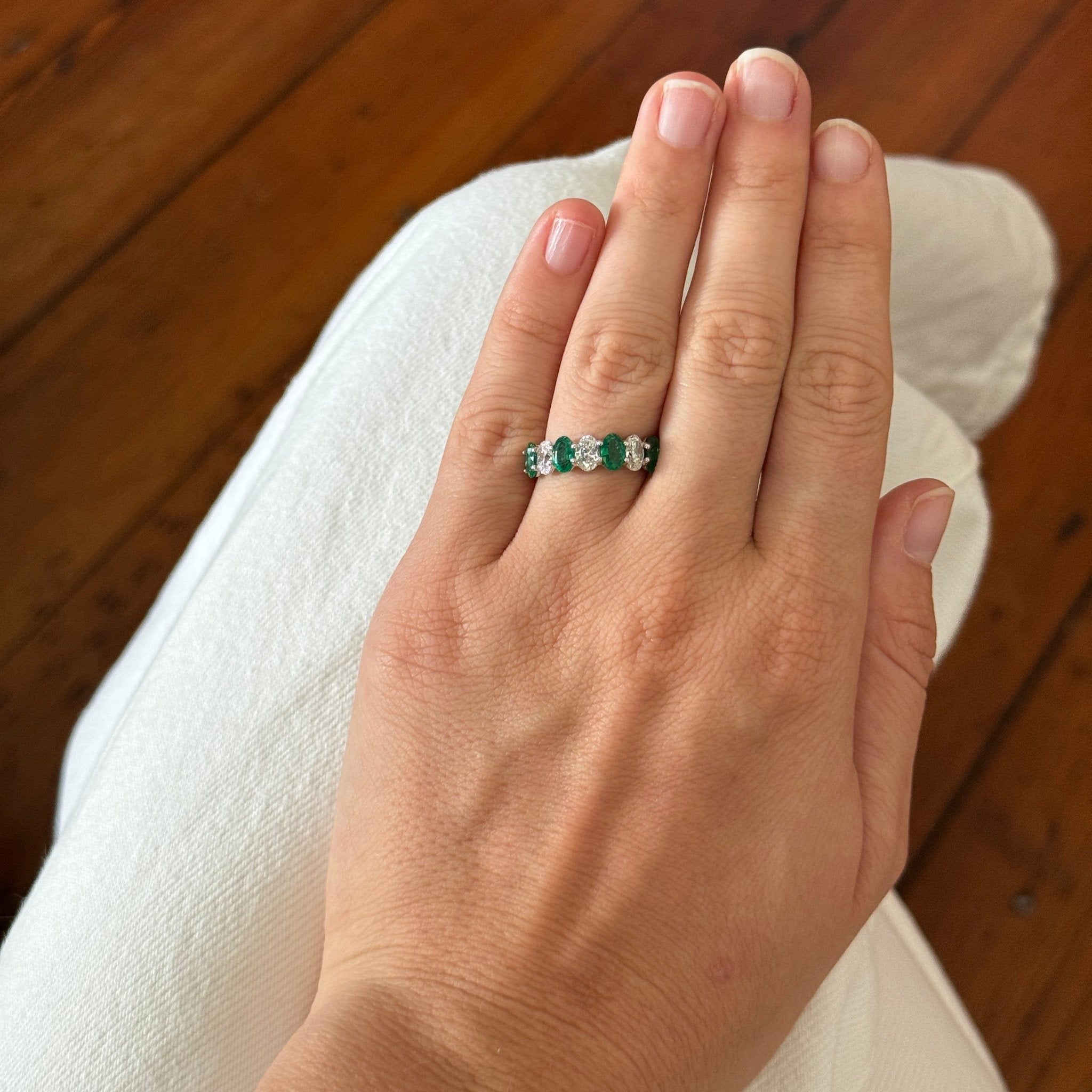 14K White Gold Oval Emerald & Diamond 7 Stone Ring for Women - Elegant Wedding, Engagement & Anniversary Jewelry Gift