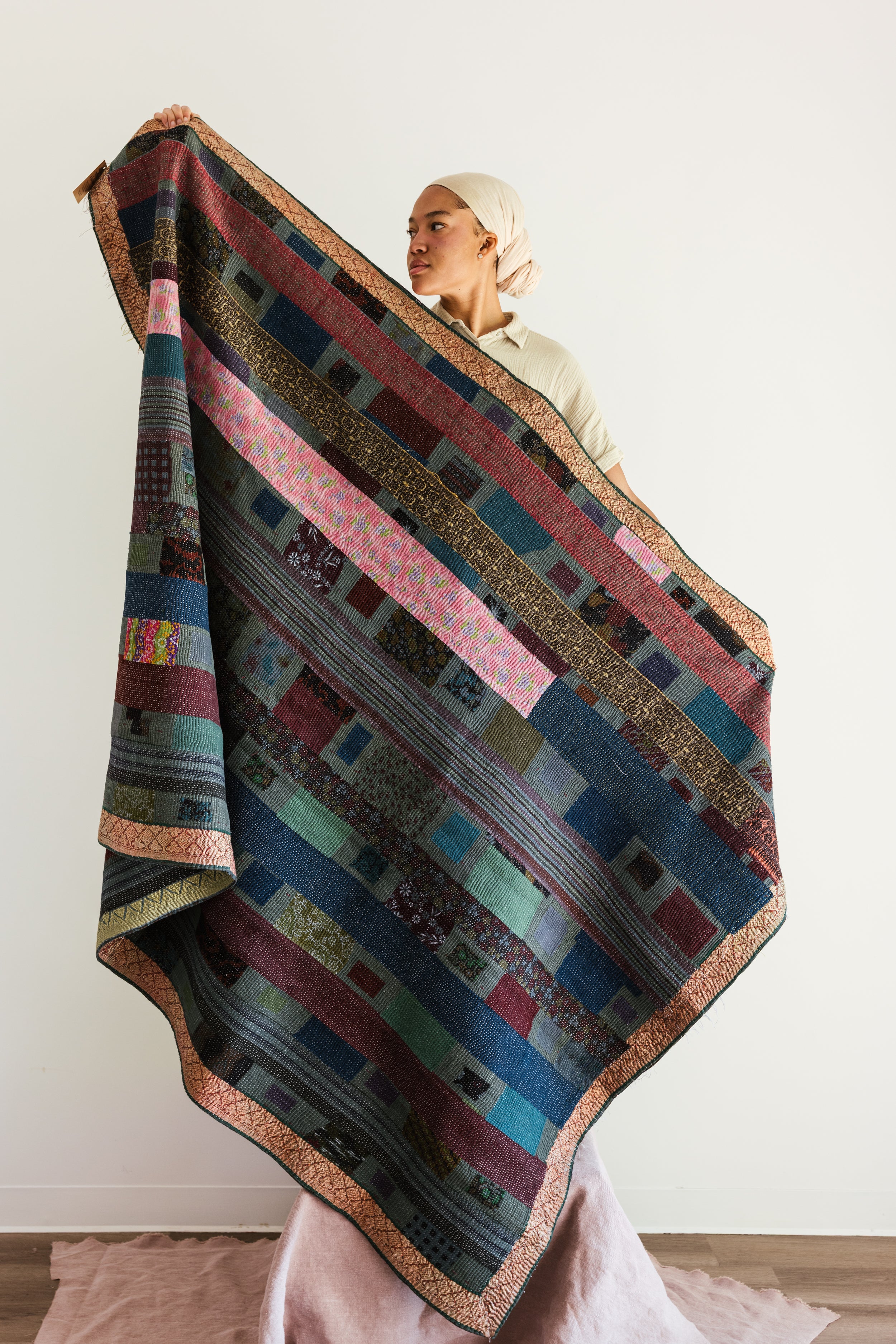 Aloka + BS Quilt #80 - Premium Quality Quilt for Home Decor & Bedding - Perfect for Bedrooms, Guest Rooms & Cozy Living Spaces