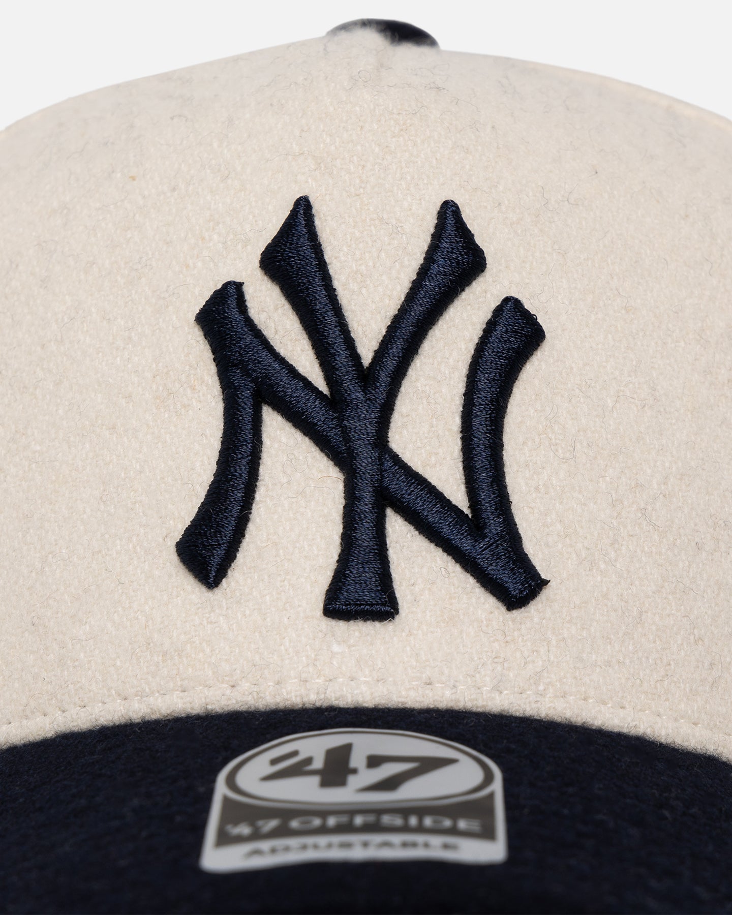 New York Yankees 'Wooly Offside DT' Snapback Hat - 47 Brand Adjustable Baseball Cap for Men & Women - Perfect for Baseball Games, Streetwear Fashion & Sports Fans