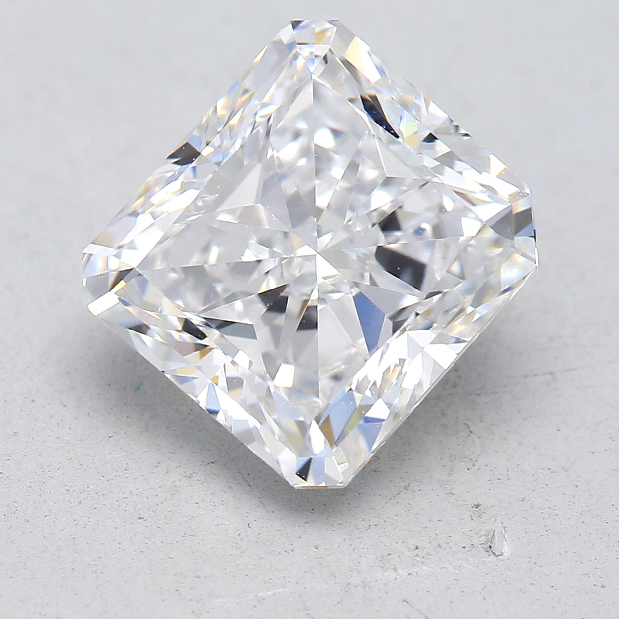 1.00 Carat Fancy Light Yellow Radiant Cut Diamond - I2 Clarity for Engagement Rings & Fine Jewelry