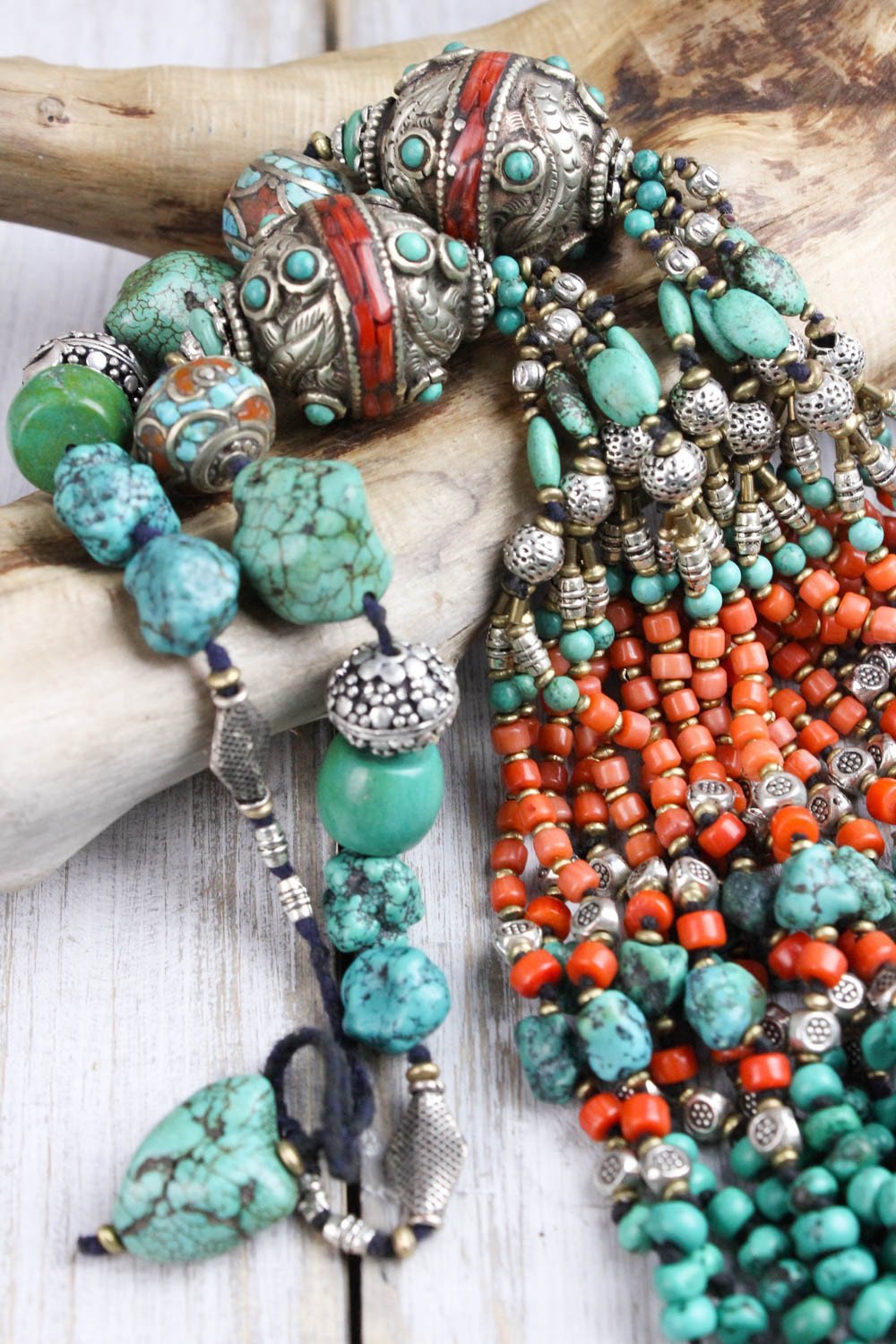 Himalayan Sky Stone Necklace - Natural Healing Crystal Jewelry for Women, Spiritual Protection & Positive Energy - Perfect for Meditation, Yoga & Gift Giving