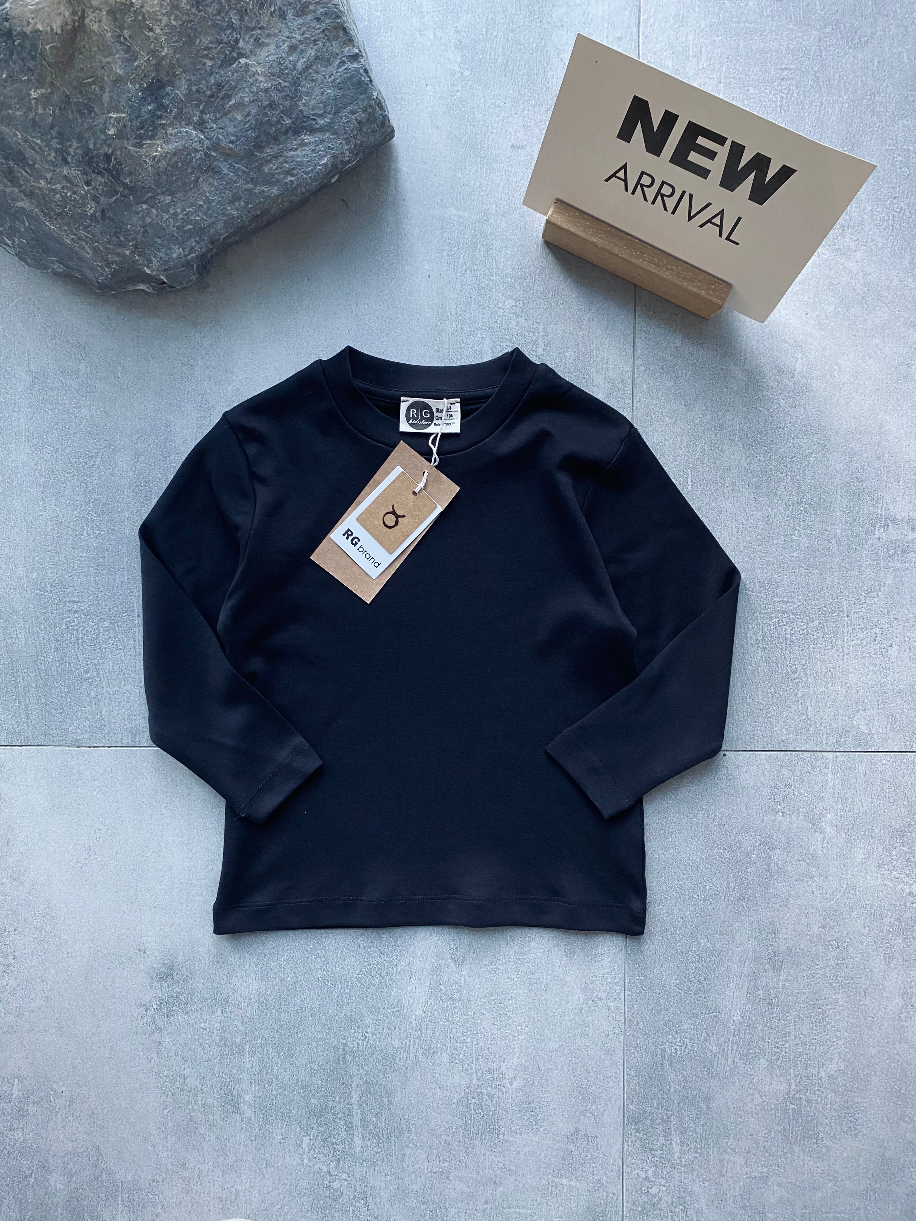 Kids Long Sleeve T-Shirt for Boys & Girls Ages 3-9 - Soft Cotton Comfort for School, Play & Everyday Wear