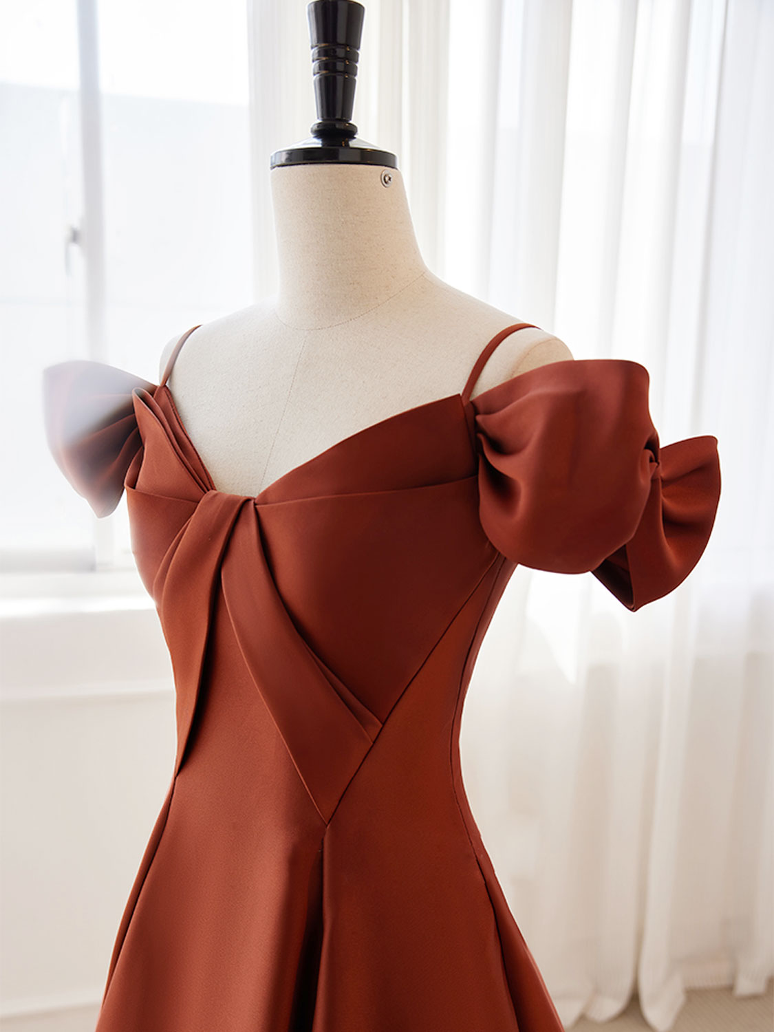 Elegant A-Line Satin Orange Long Prom Dress for Women - Formal Evening Gown for Homecoming, Wedding, and Special Occasions