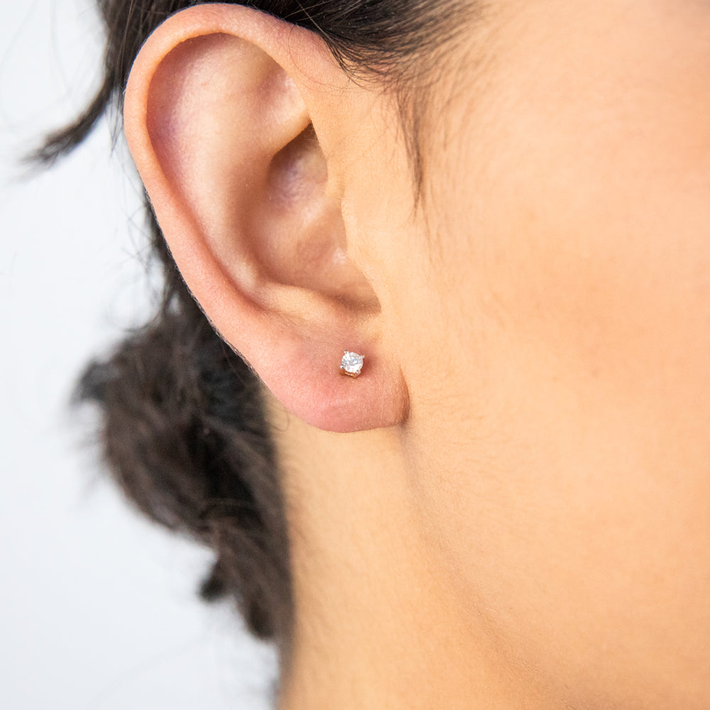 9ct Yellow Gold 1/6 Carat Diamond Stud Earrings for Women - Elegant Everyday Jewelry Gift for Her - Perfect for Weddings, Anniversaries & Special Occasions