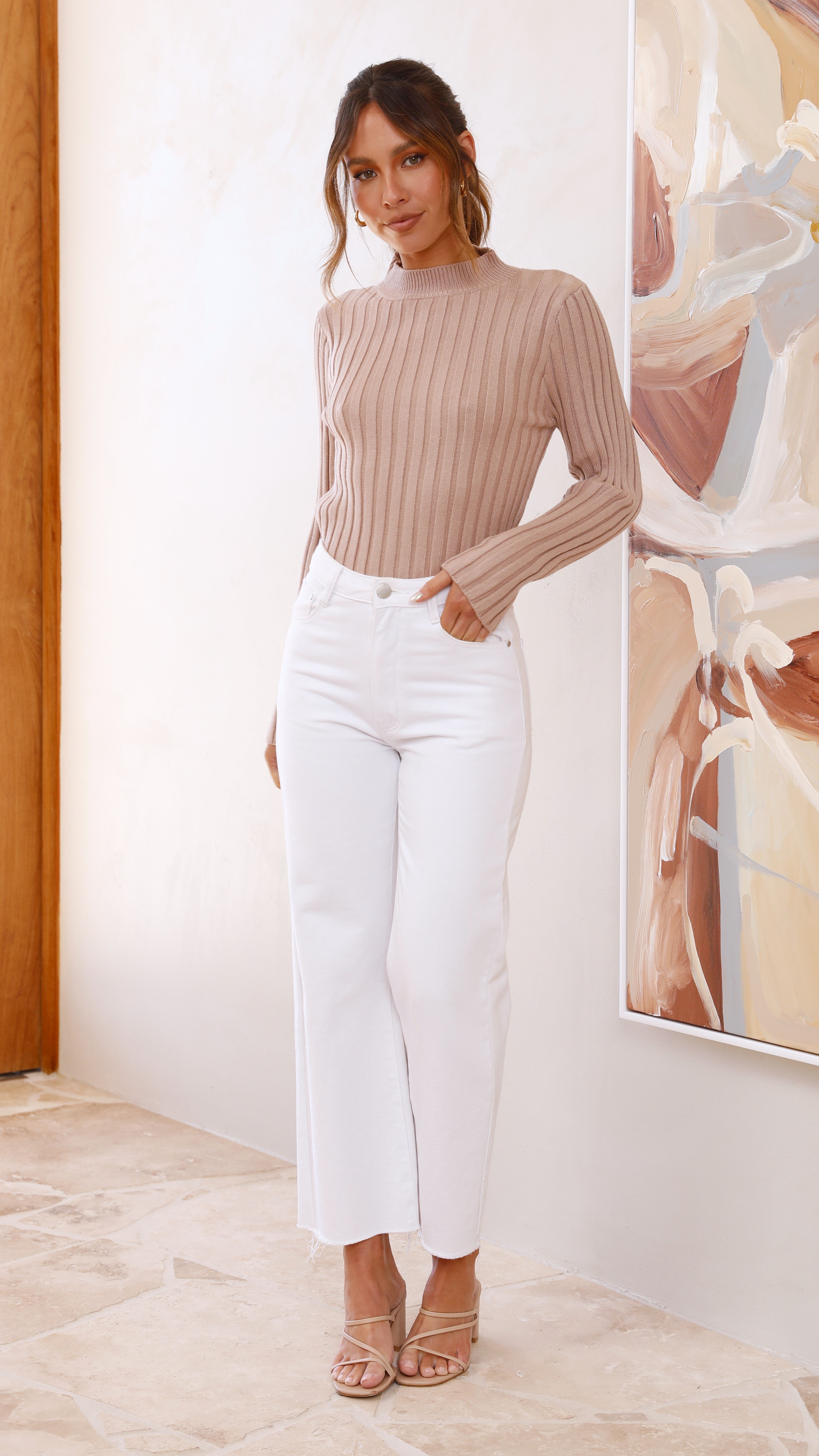 Imogen Long Sleeve Knit Crop Top for Women - Soft Mocha Brown Fall Fashion - Perfect for Layering, Casual Outfits & Coffee Dates