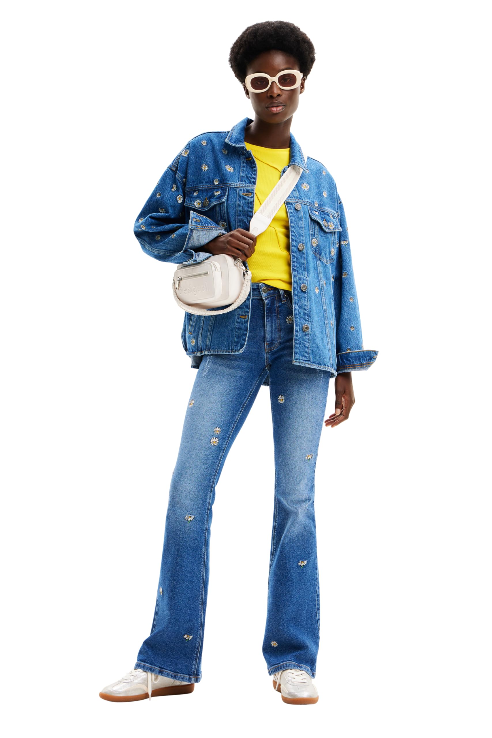 Desigual Women's Denim Trucker Jacket - Stylish Vintage Distressed Jean Jacket for Casual Outfits & Fall Layering | Perfect for Streetwear, Date Nights & Weekend Adventures