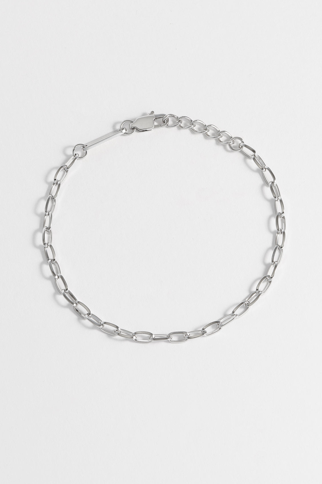 Stylish Men's Paperclip Chain Bracelet - Durable Stainless Steel Link Bracelet for Men - Trendy Minimalist Jewelry Gift for Him - Perfect for Casual Wear, Date Nights & Special Occasions