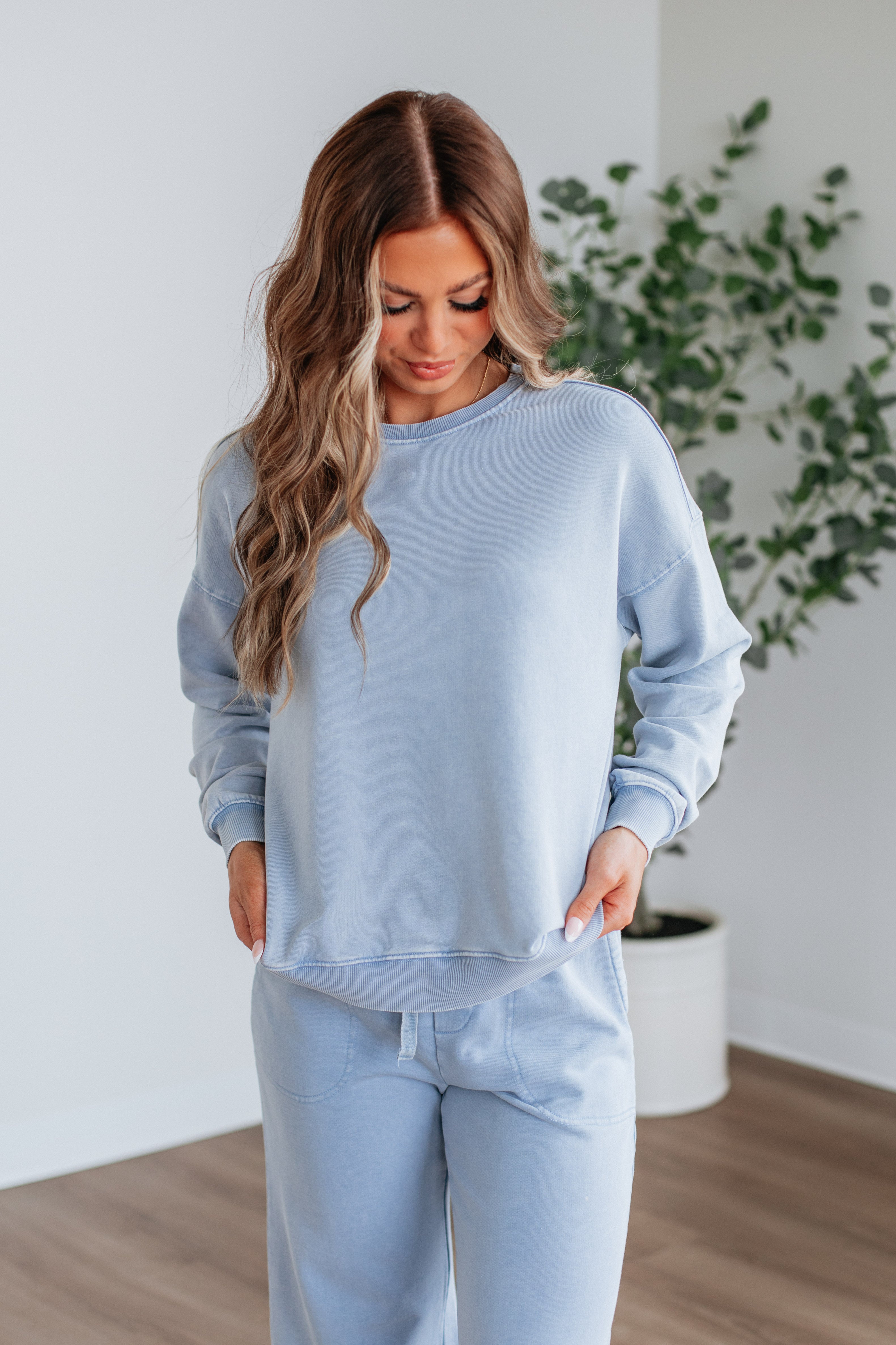 Berlin Sweatshirt - Stylish Chambray Pullover for Men & Women | Casual Comfort Wear for Everyday Outfits & Street Fashion