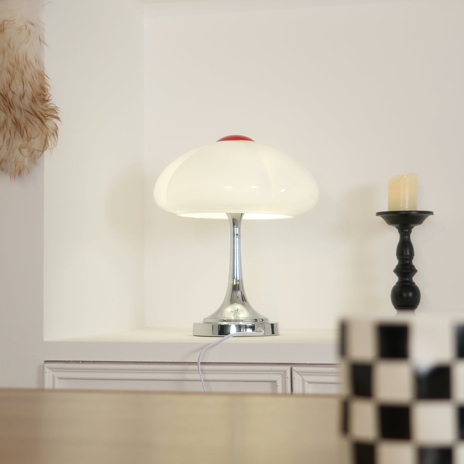 Elegant Flower Petal Table Lamp - Modern Bedside Night Light for Bedroom, Living Room & Office Decor - Soft Warm White LED Lighting for Relaxation & Ambience