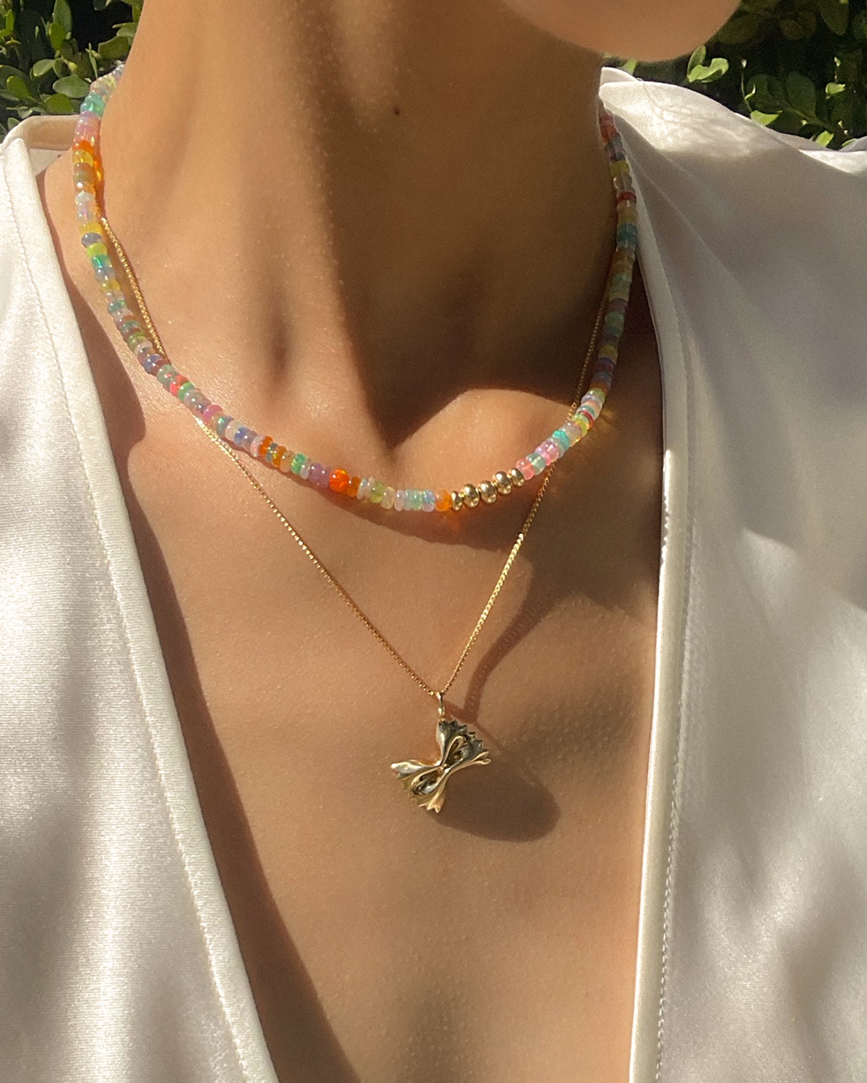 Elegant Farfalle Bow Necklace for Women - Dainty Gold/Silver Butterfly Pendant Jewelry - Perfect for Parties, Weddings & Everyday Wear