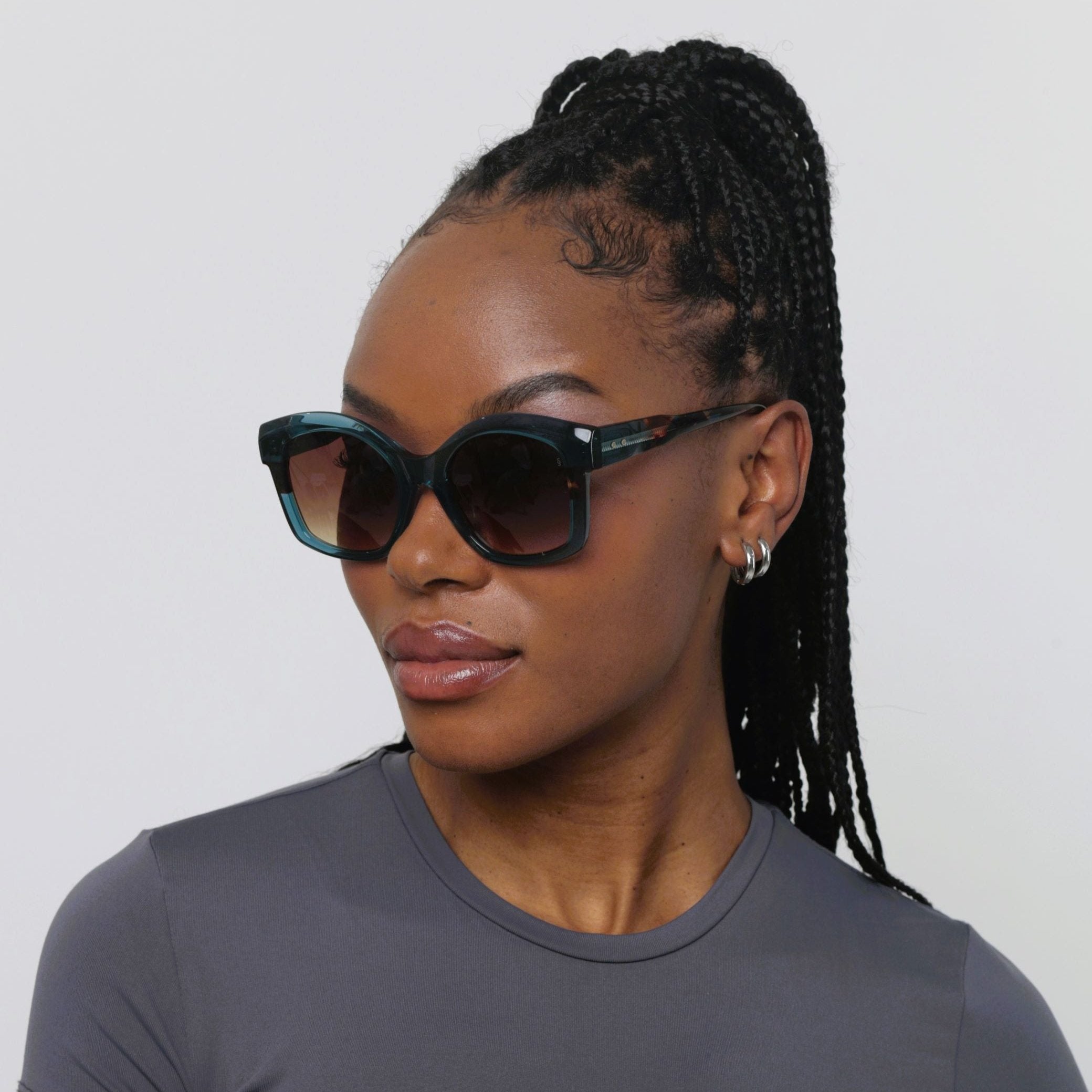 Chloe Sun042 C4 Sunglasses - UV Protection Polarized Lenses for Women - Fashionable & Comfortable for Outdoor Activities, Beach, and Driving