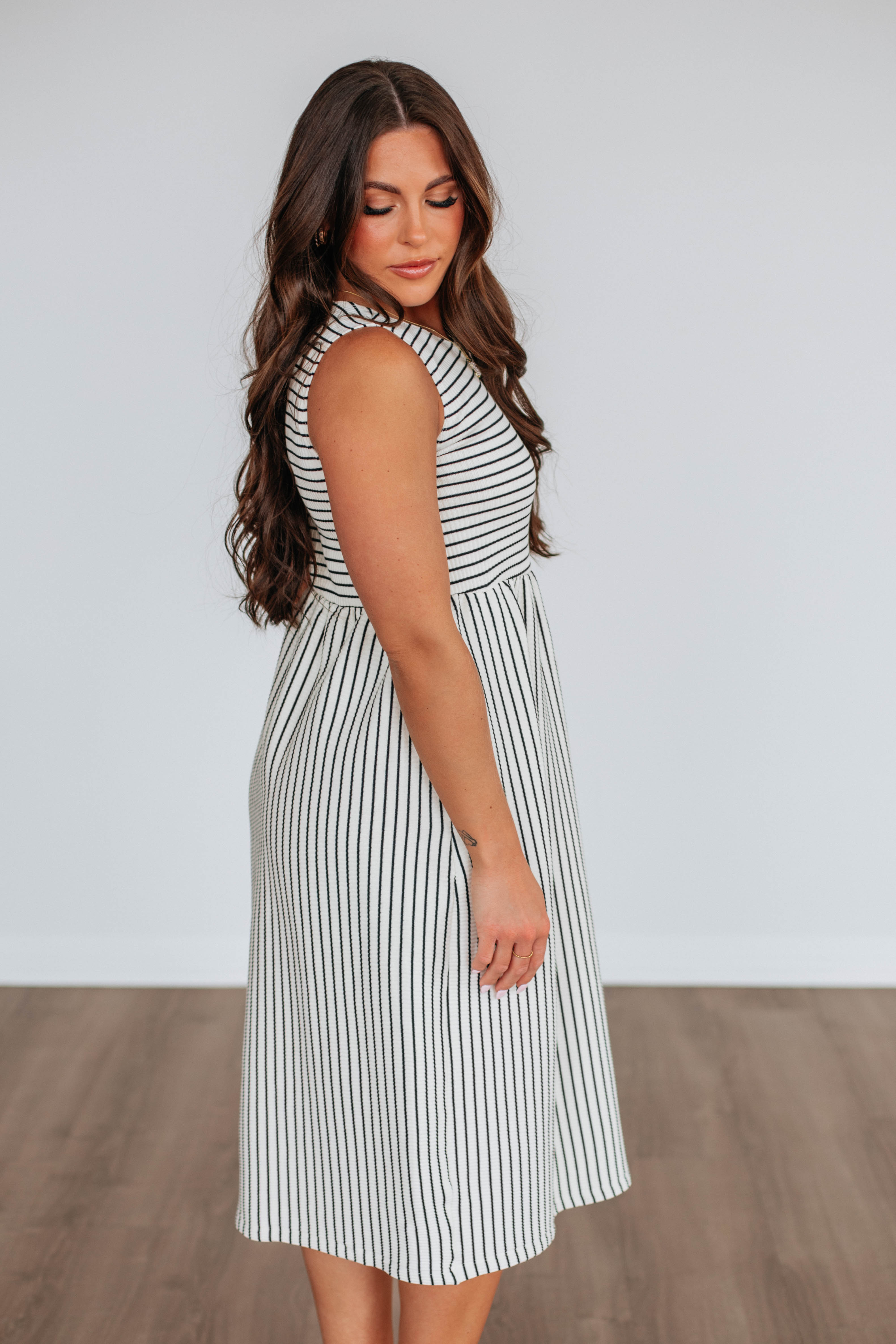 Anni Striped Dress for Women - Flowy Summer Midi Dress with Pockets | Perfect for Beach, Vacation & Casual Outings