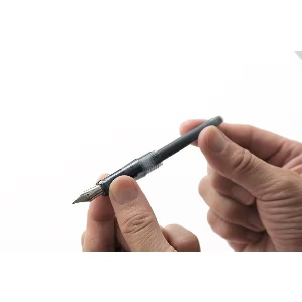 Premium Lightive Fountain Pen - Elegant Writing Instrument for Professionals & Students | Perfect for Calligraphy, Note-Taking & Gift Giving