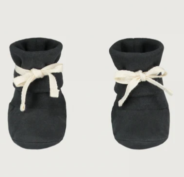 Grey Label Baby Ribbed Booties for Newborns 0-6 Months - Soft & Cozy Winter Booties for Infants, Perfect for Indoor & Outdoor Use
