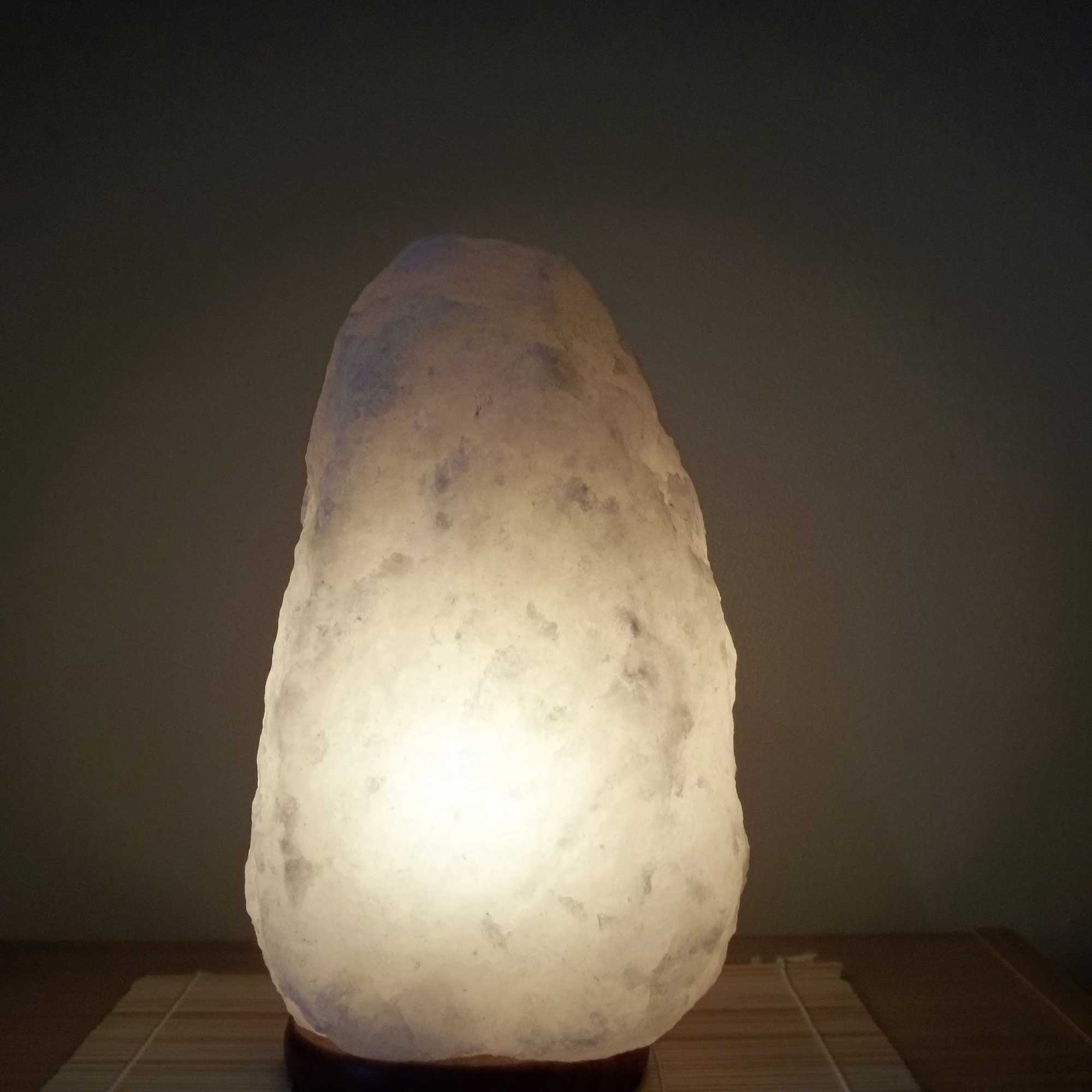 12V 12W 2-3Kg Himalayan White Salt Lamp - Natural Crystal Rock Shape, Unique Night Light for Bedroom, Yoga Studio & Relaxation - Air Purifier & Mood Enhancer