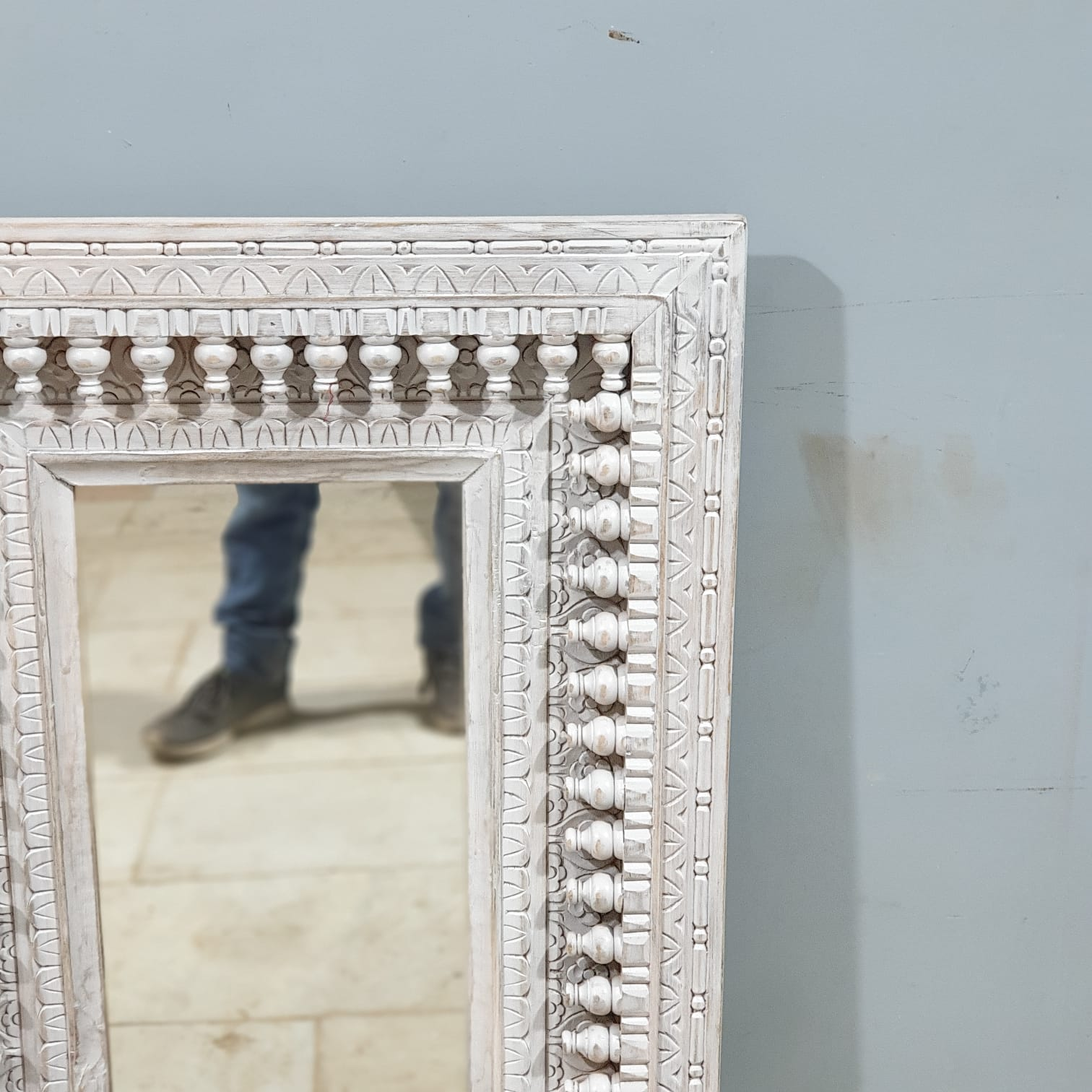 Handmade Indian Wooden Mirror Frame - Carved Whitewash Design 35.4