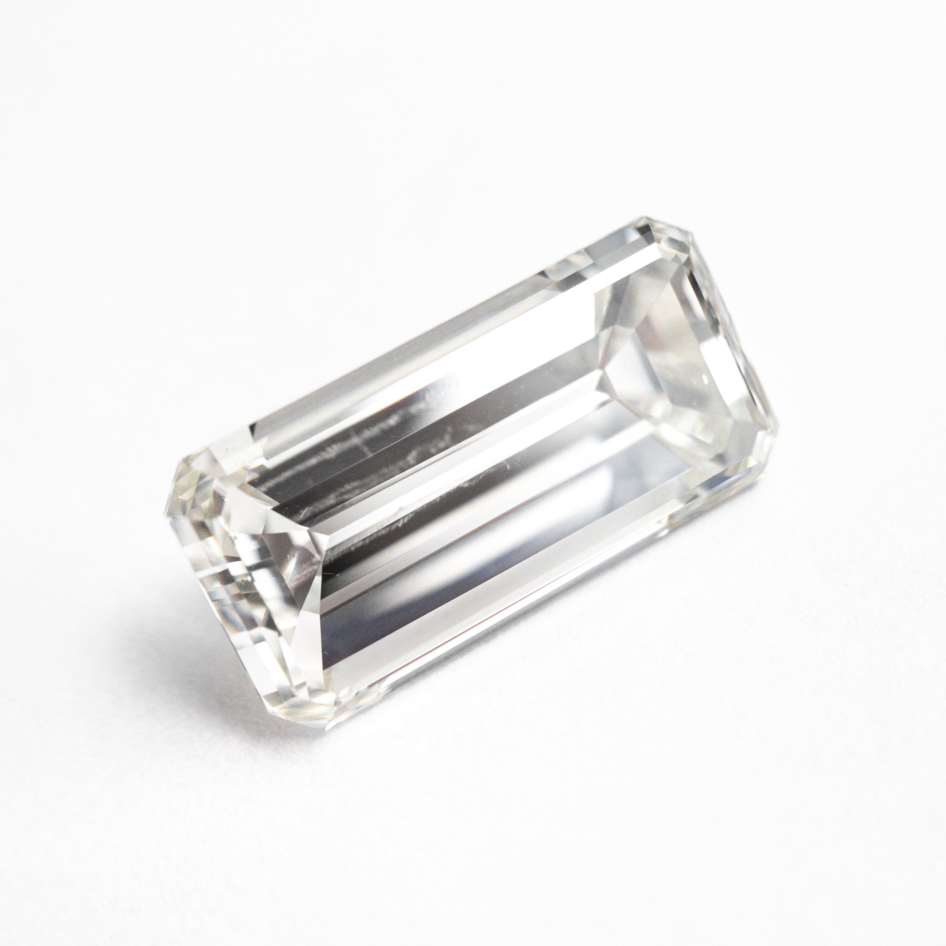 3.01ct GIA Certified SI2 Clarity H Color Step Cut Rectangle Diamond (11.85x5.89x4.47mm) - Perfect for Engagement Rings & Luxury Jewelry