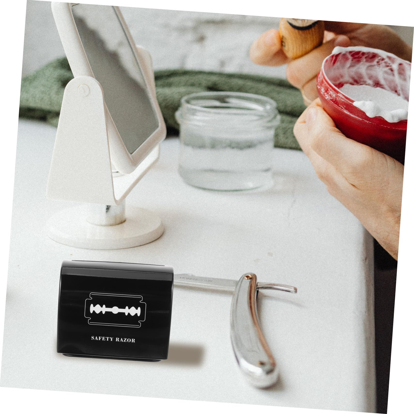 Premium Stainless Steel Safety Razor Blade Disposal Case - Portable Shaving Blade Holder & Recycle Bin for Disposable Razor Blades | Safe & Eco-Friendly Shaving Accessory for Home, Travel, and Barbershop Use