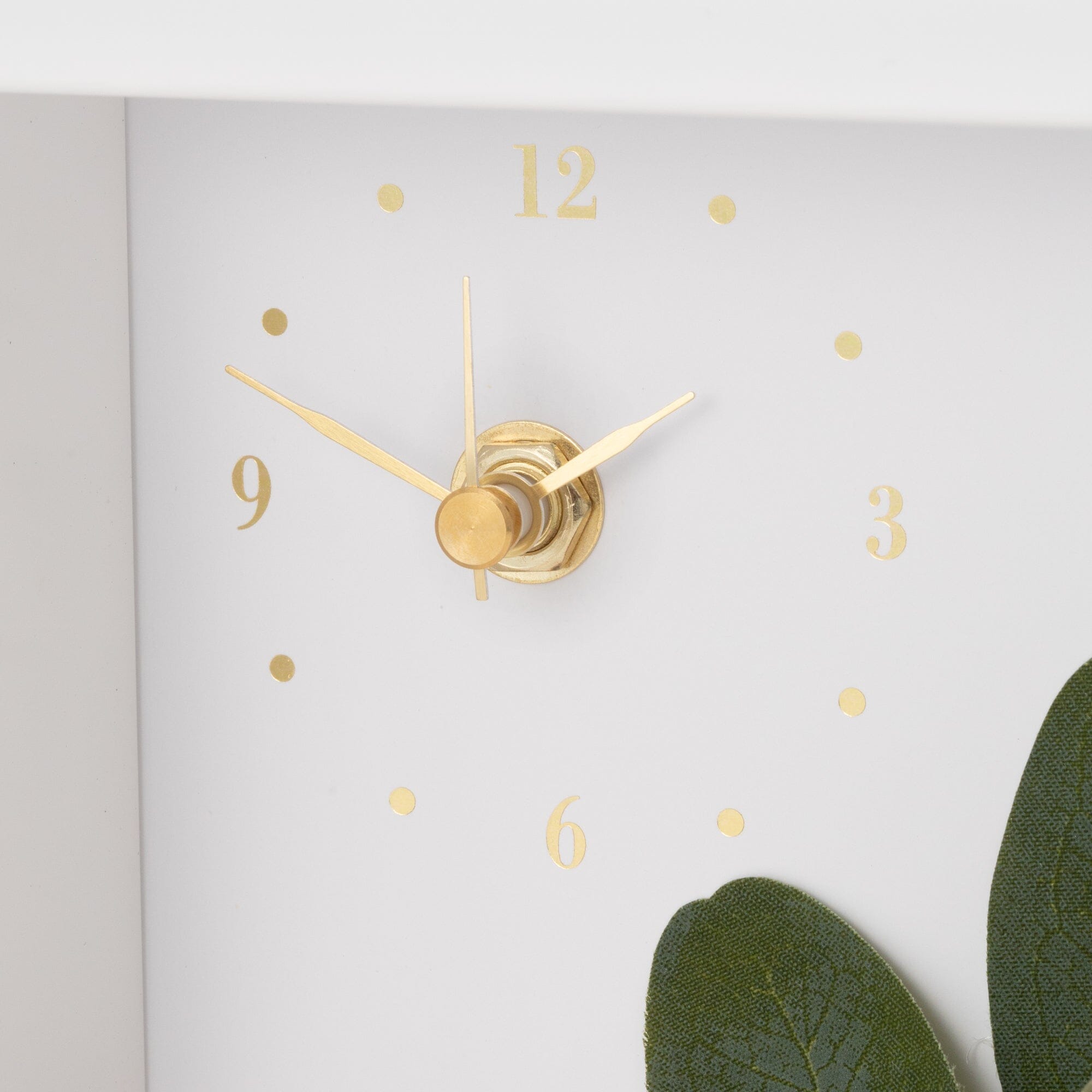 Pink Floral Photo Frame with Built-in Clock - Perfect for Home Decor, Bedroom, Living Room & Gift Ideas